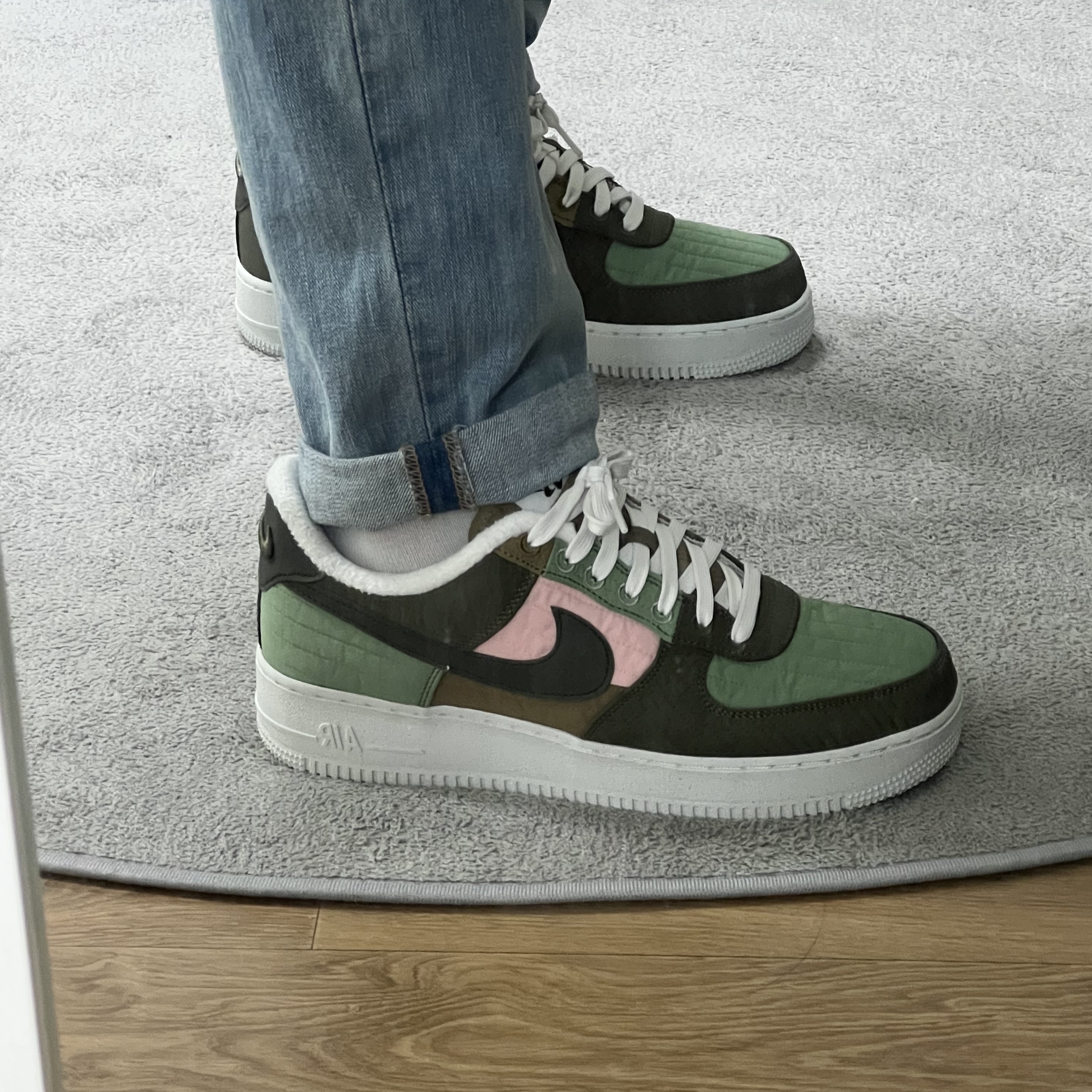 Nike Air Force 1 '07 LX Next Nature Toasty 착용 스타일