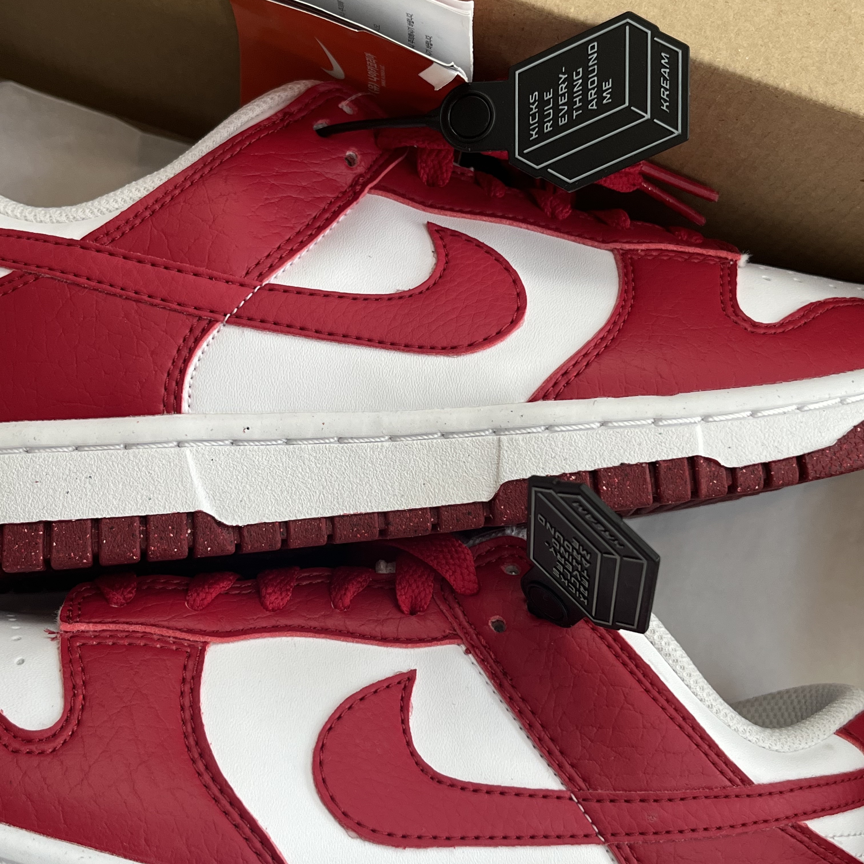 (W) Nike Dunk Low Next Nature Gym Red 착용 스타일