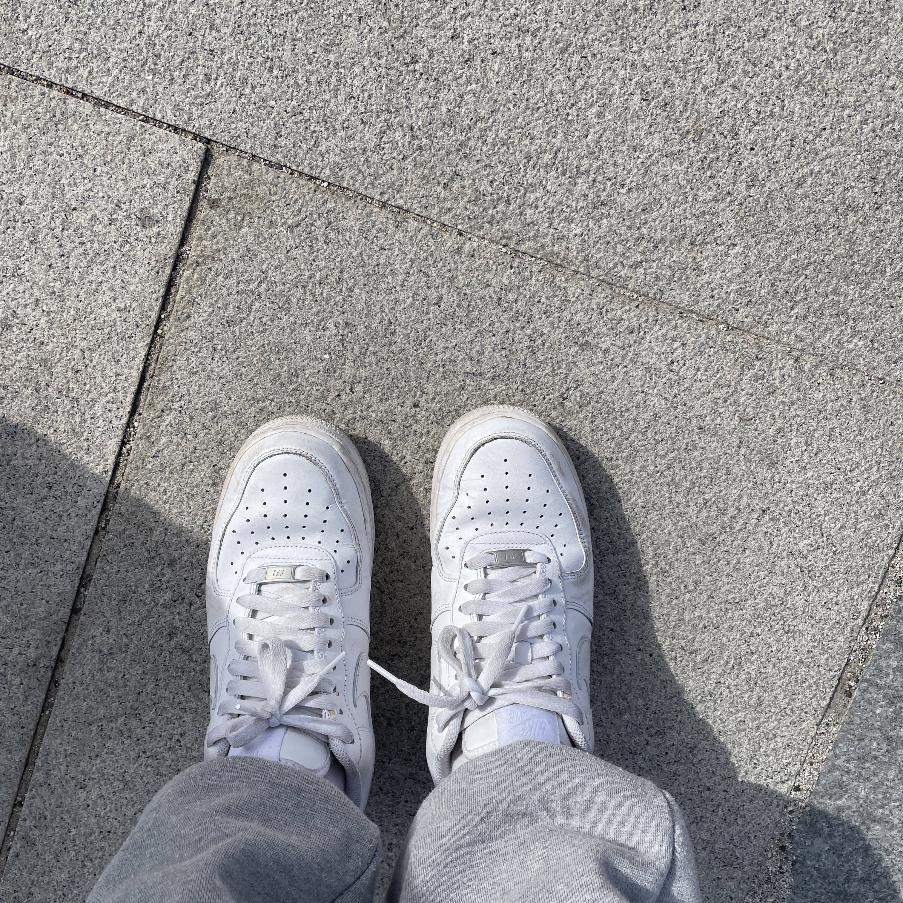 Nike Air Force 1 '07 Low White 착용 스타일
