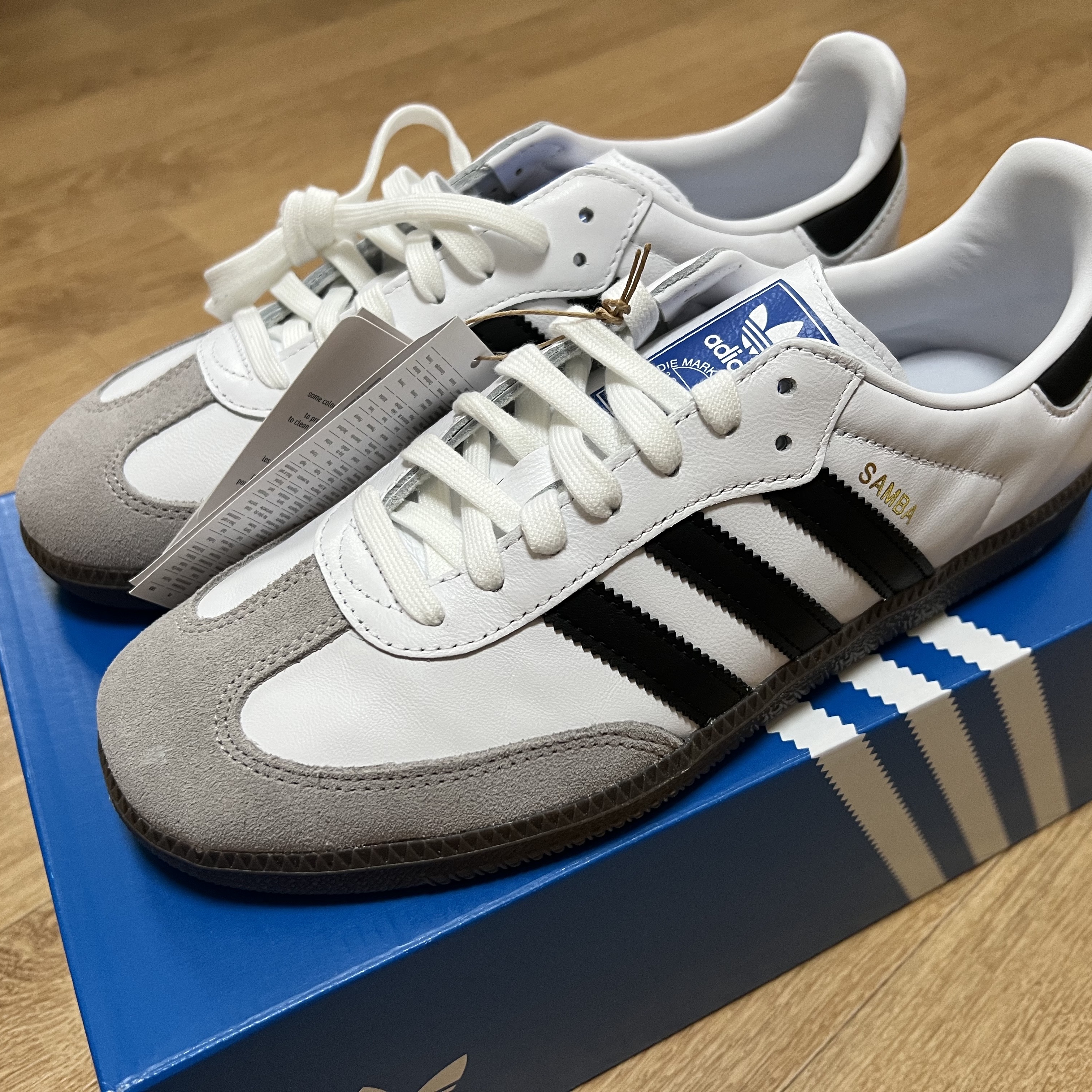 Adidas Samba OG Cloud White 착용 스타일 - 1