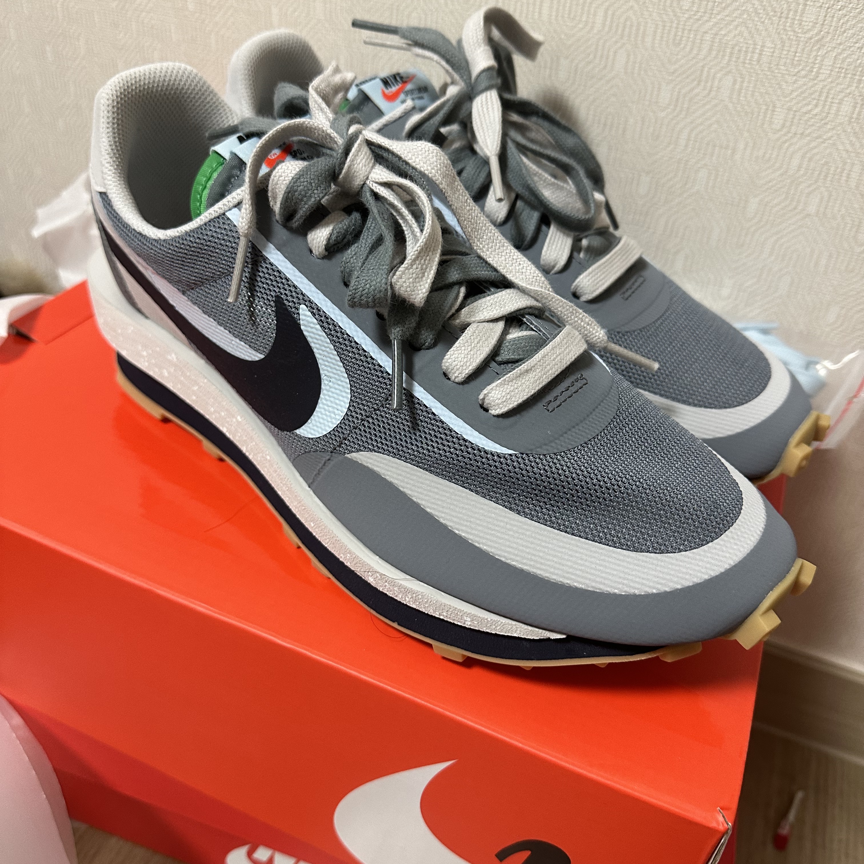 Nike x Sacai x Clot LDWaffle Cool Grey 착용 스타일