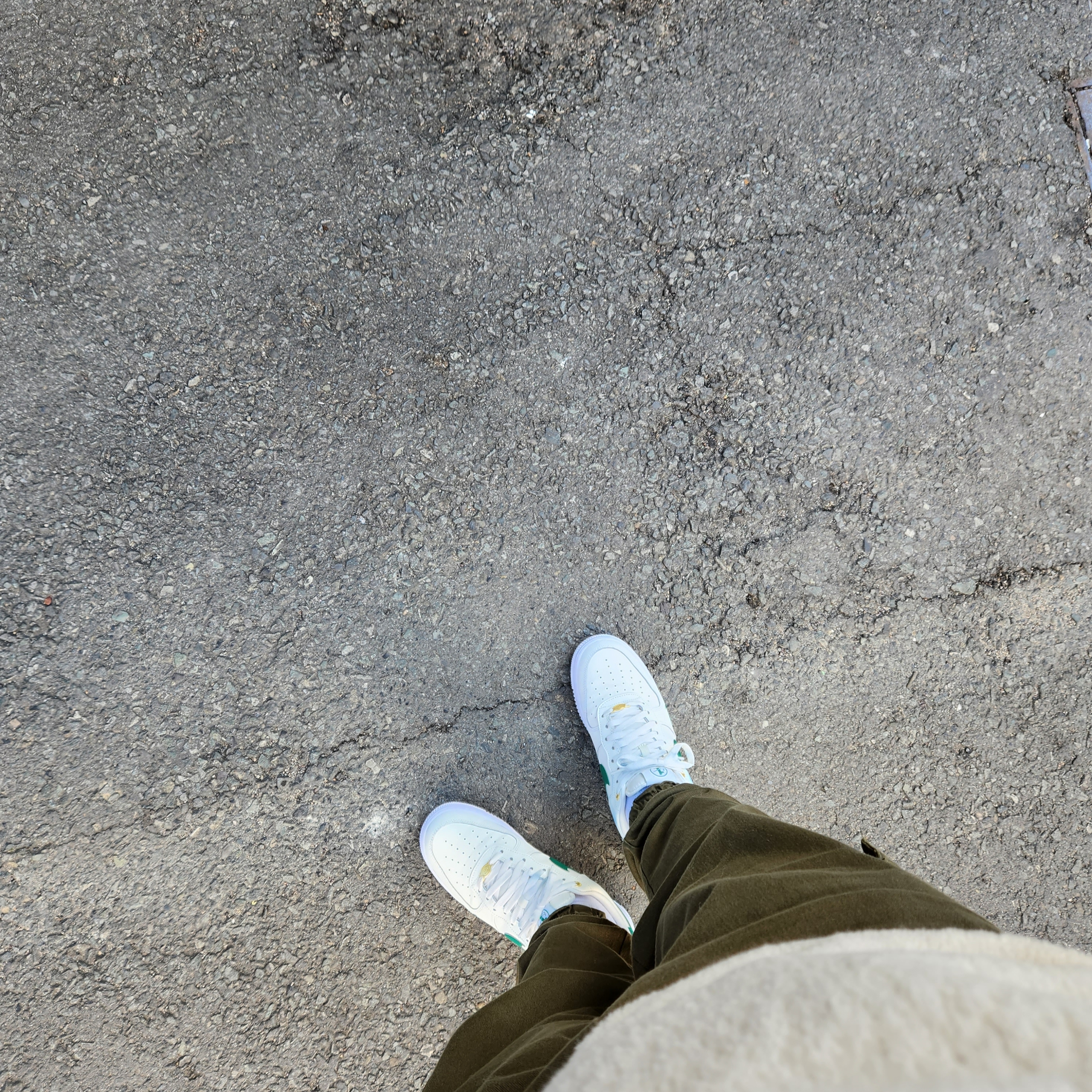 Nike Air Force 1 '07 LV8 40th Anniversary Join Forces Sail Malachite 착용 스타일