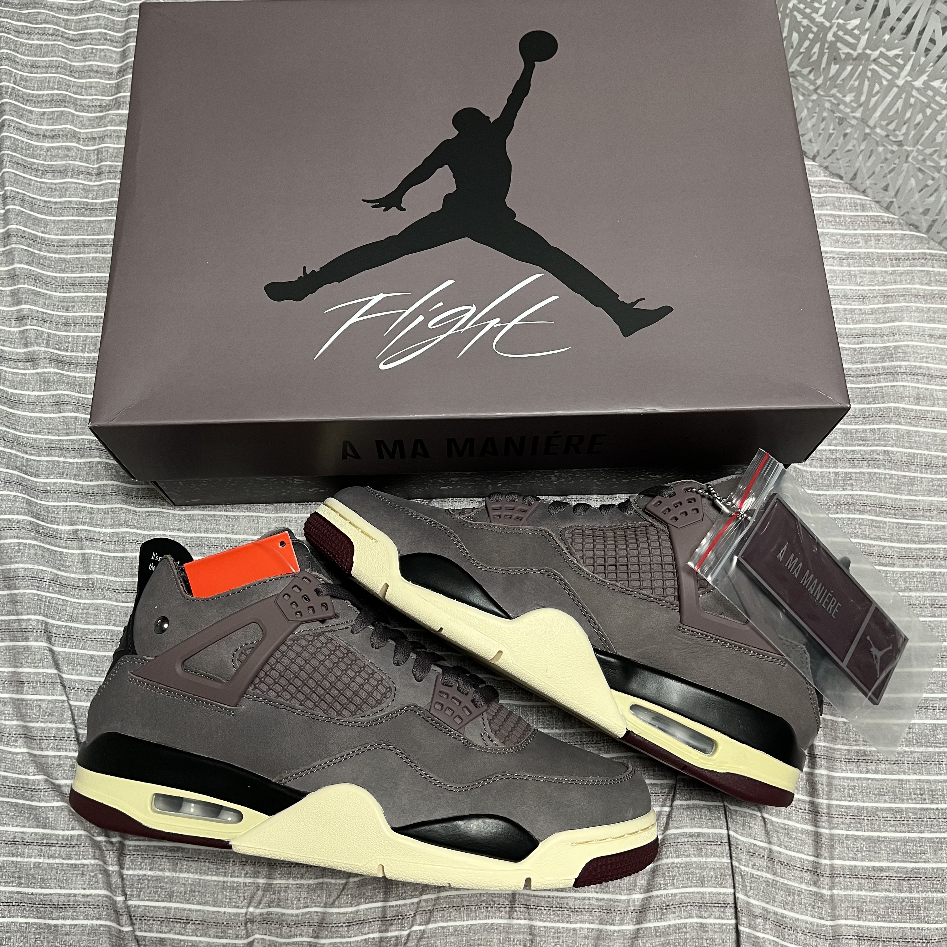 Jordan 4 x A Ma Maniere Retro Violet Ore 착용 스타일