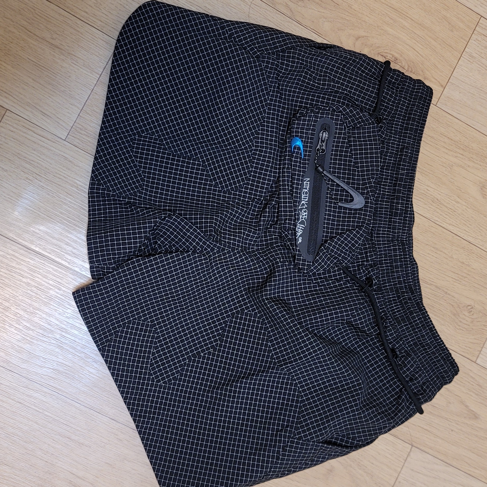 Nike x Off-White NRG Woven Shorts Black - Asia 착용 스타일 - 1