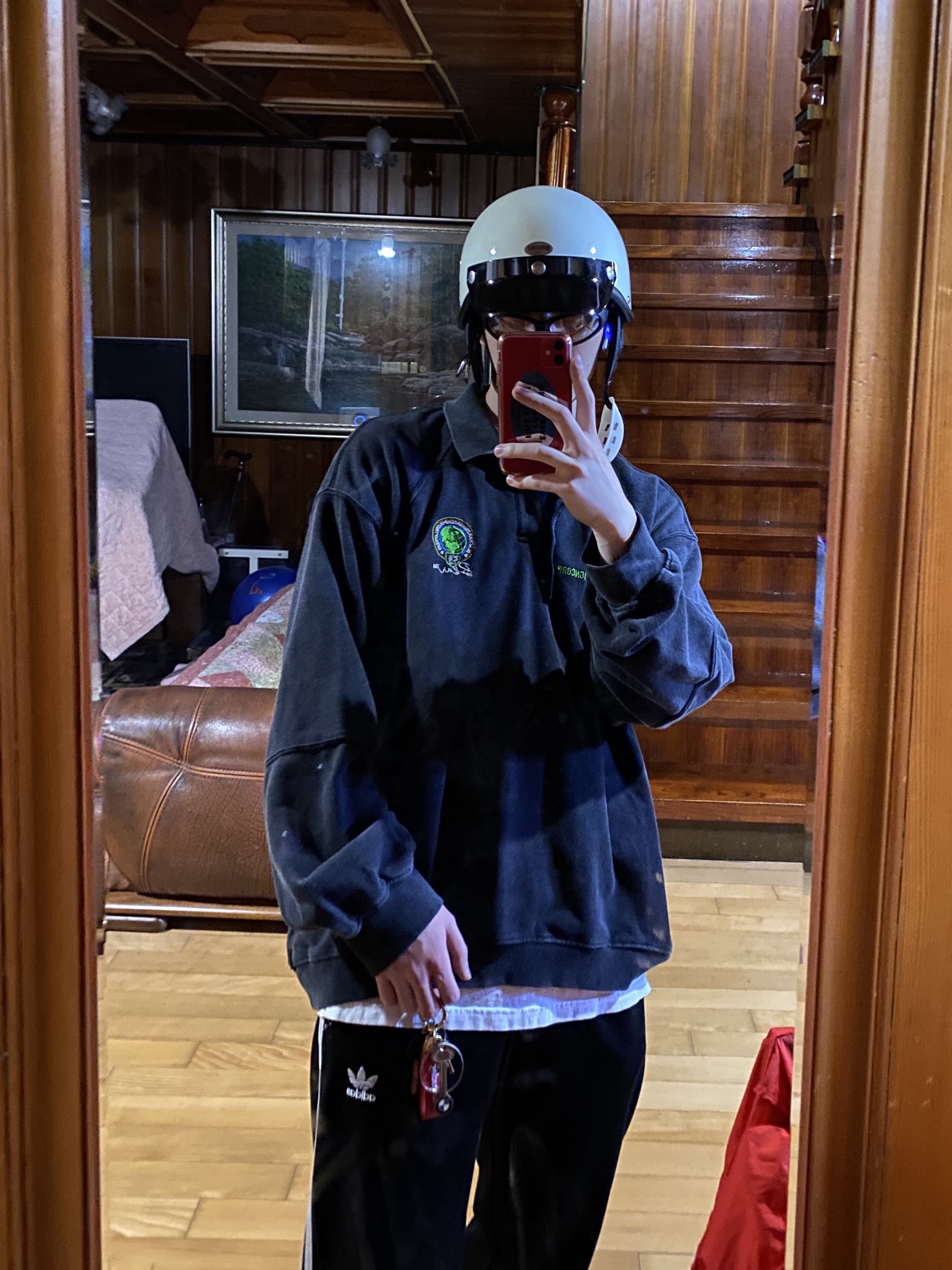 Supreme Webbing Keychain Red - 20FW, Adidas Adicolor Classic Firebird Track Pants Black - KR Sizing 착용 스타일 - 1