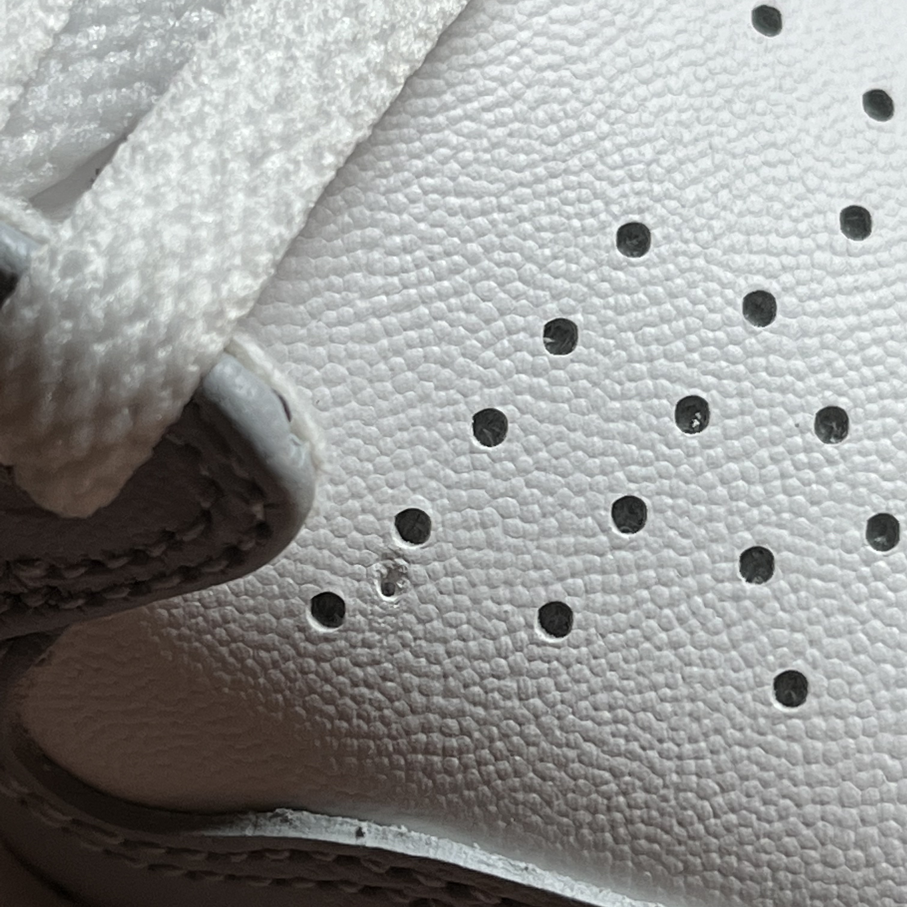 (W) Jordan 1 Elevate Low White and Wolf Grey 착용 스타일 - 5