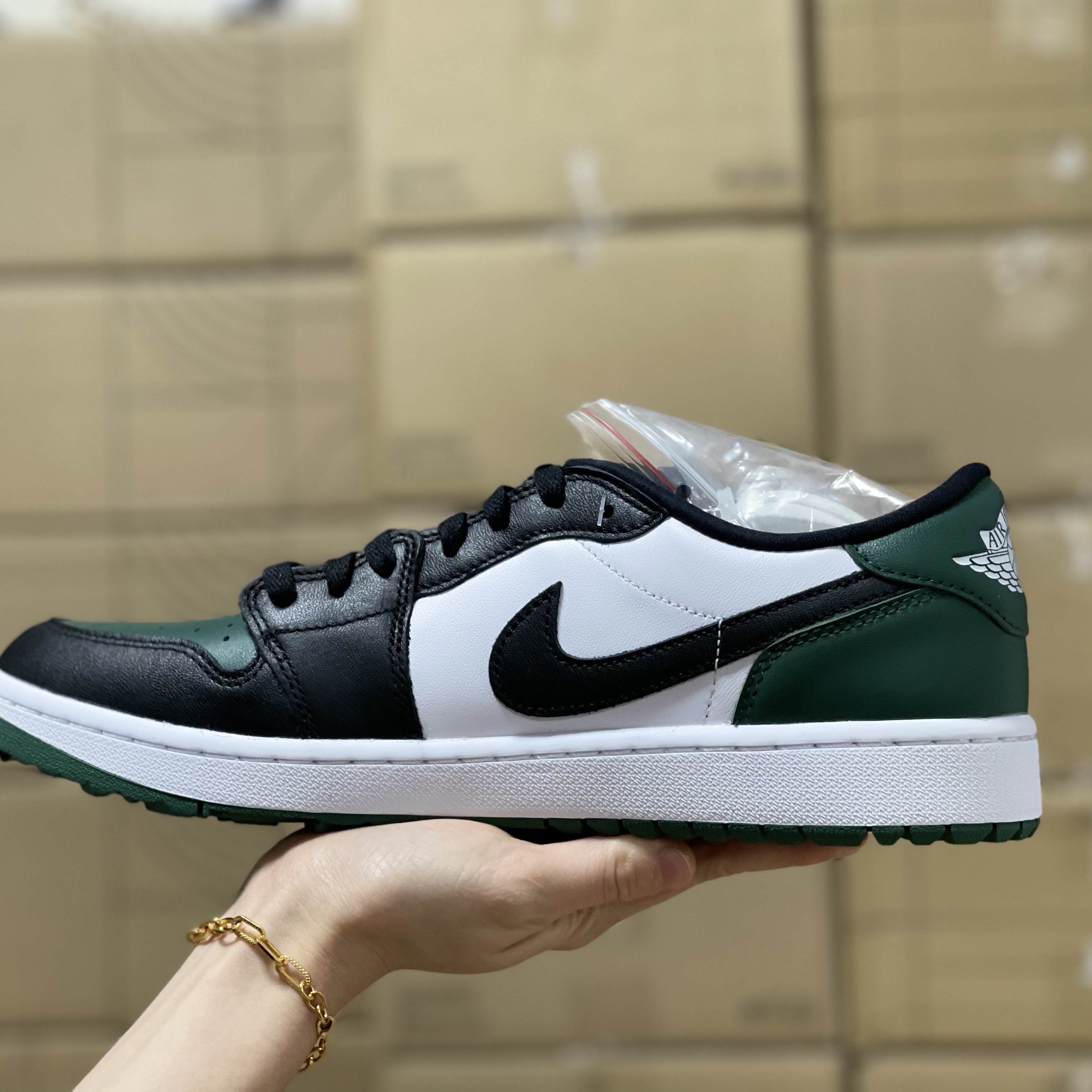 Jordan 1 Low Golf Noble Green 착용 스타일 - 4