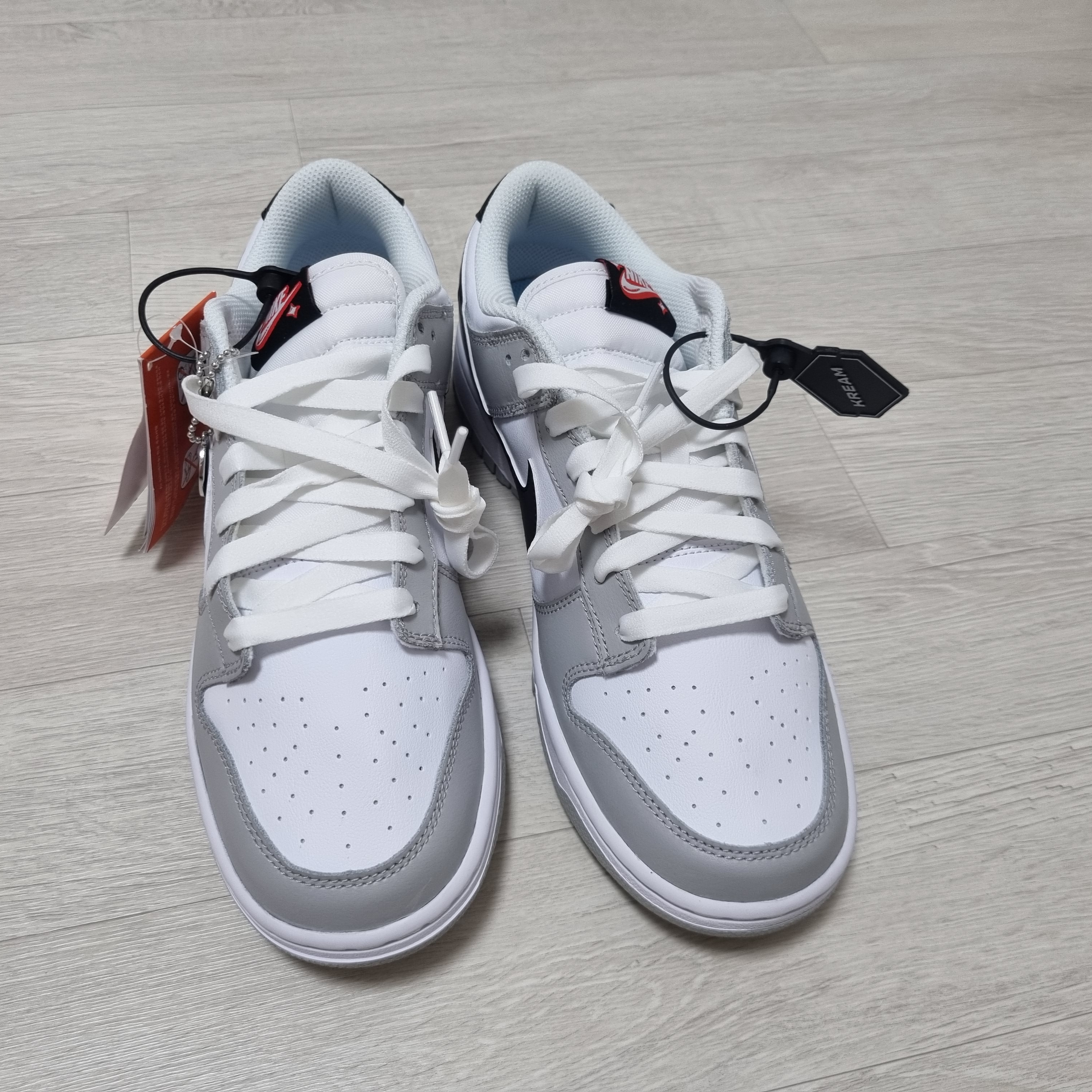 Nike Dunk Low Retro SE Jackpot Grey Fog 착용 스타일 - 3