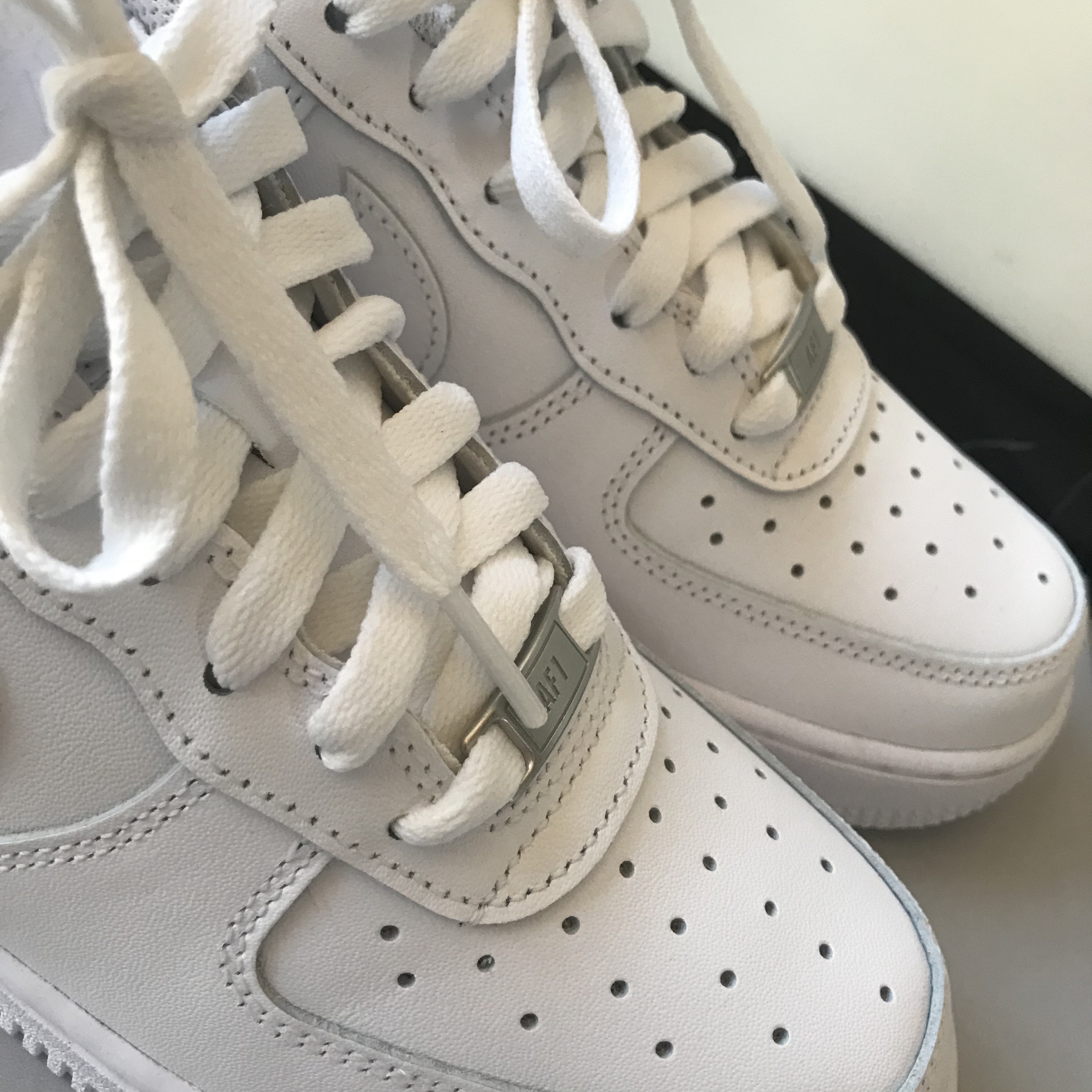 Nike Air Force 1 '07 Low White 착용 스타일 - 1