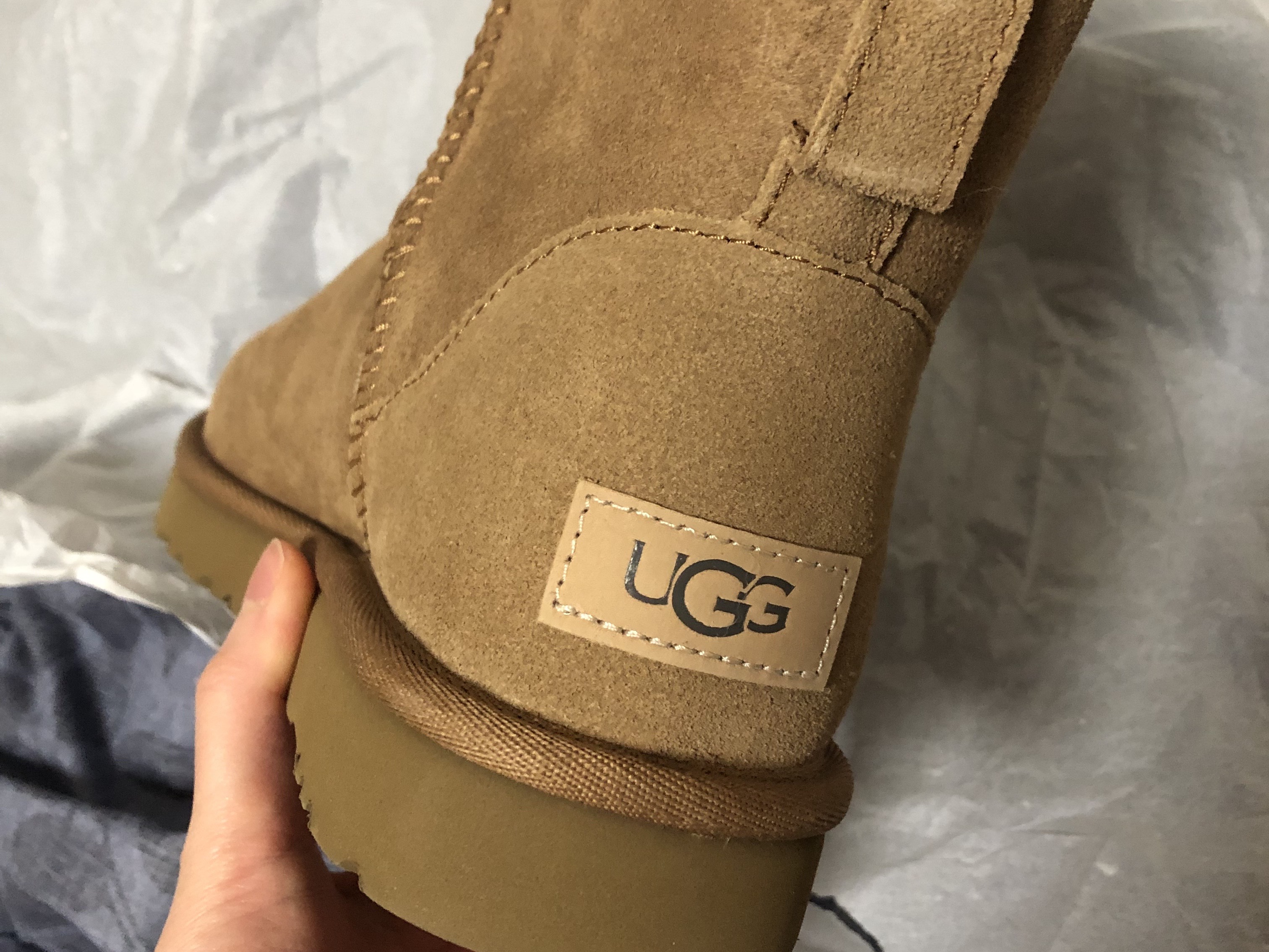 (W) UGG Classic Mini II Boots Chestnut 착용 스타일 - 2