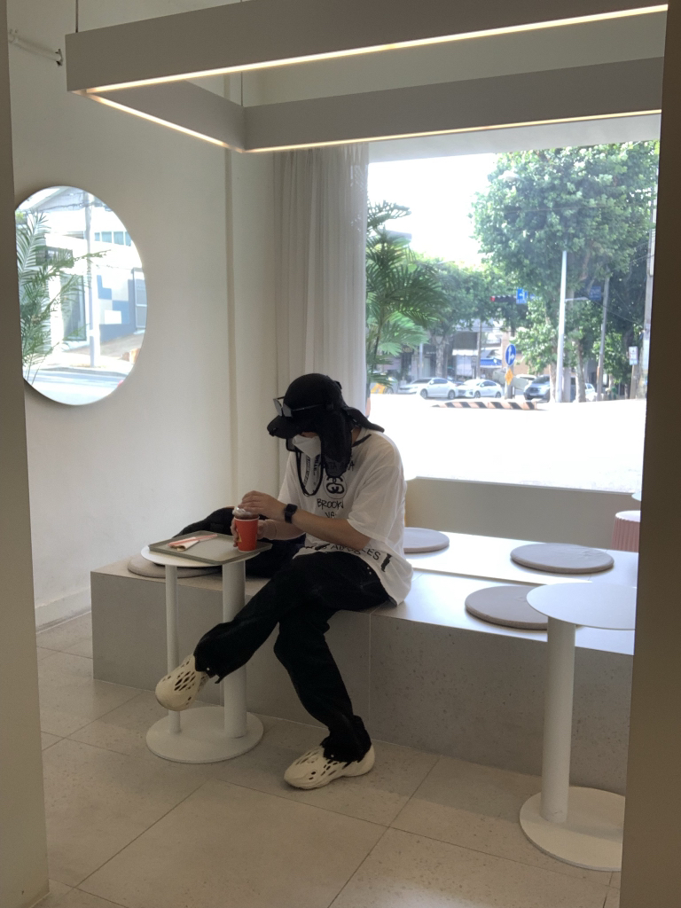 KREAM 프로필 이미지