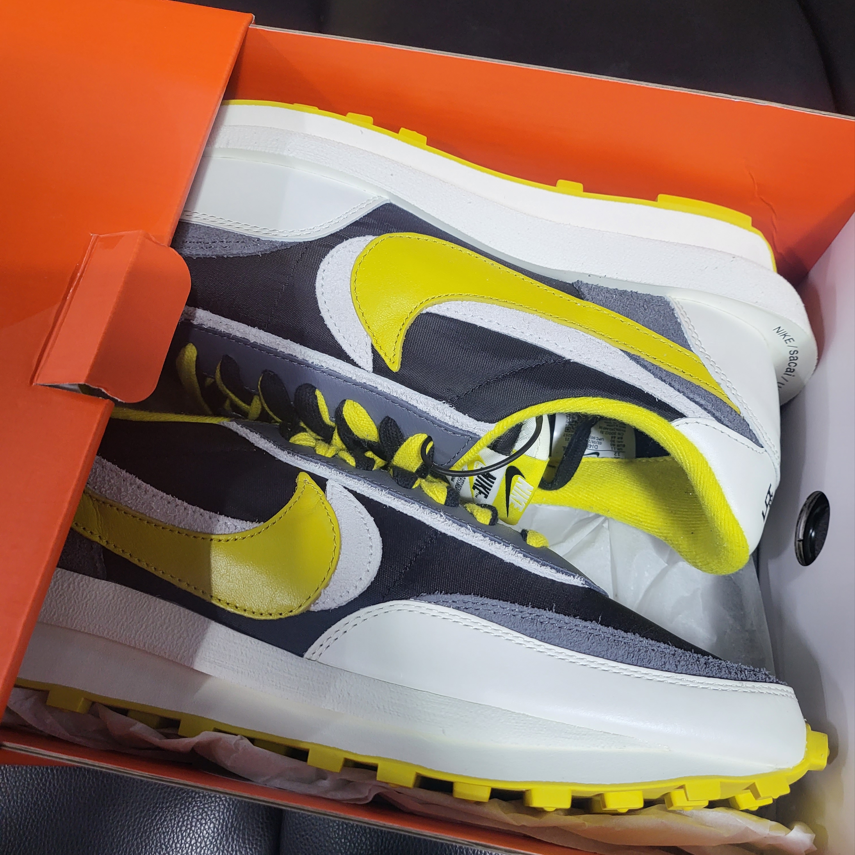 Nike x Sacai x Undercover LDWaffle Black Bright Citron 착용 스타일