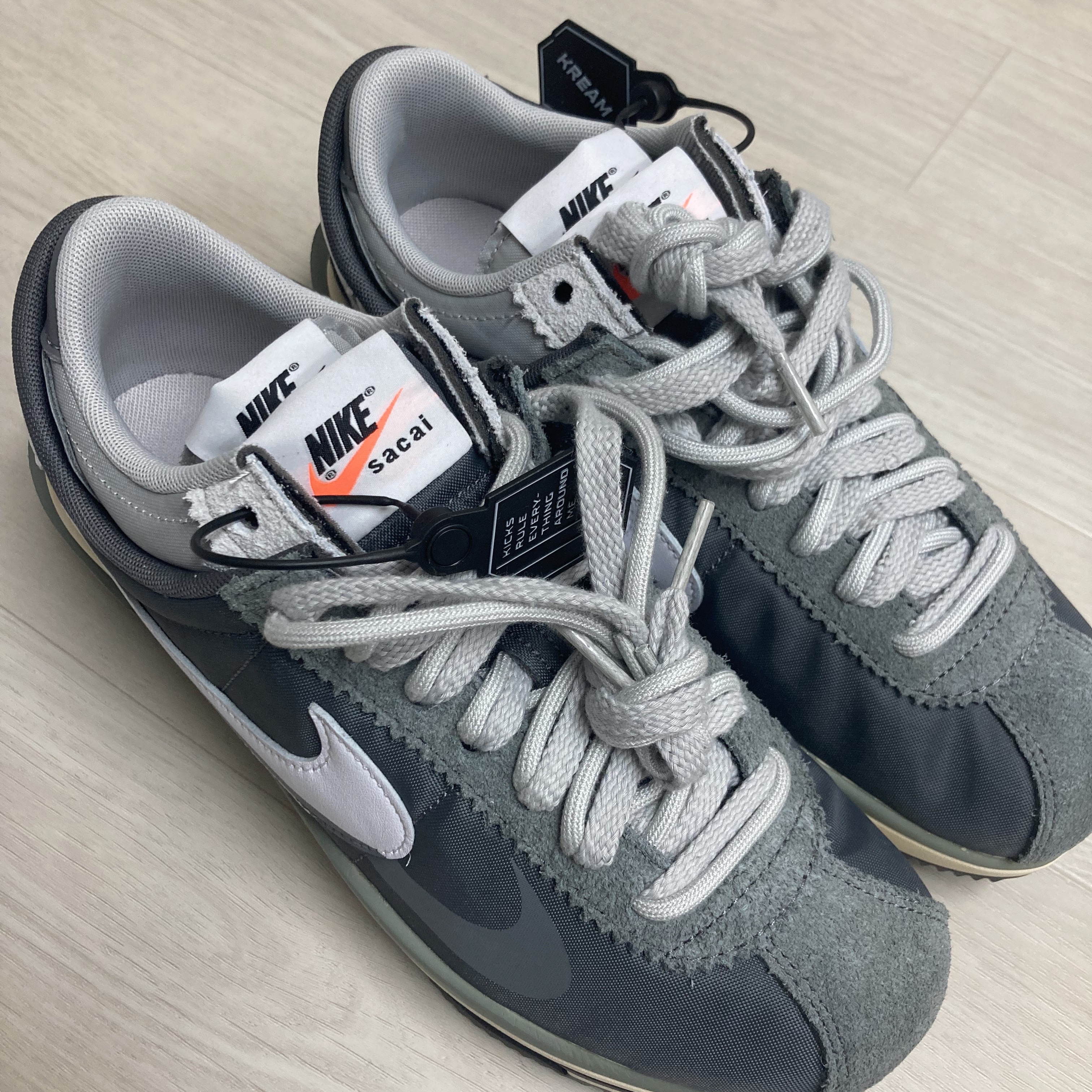 Nike x Sacai Zoom Cortez SP Iron Grey 착용 스타일
