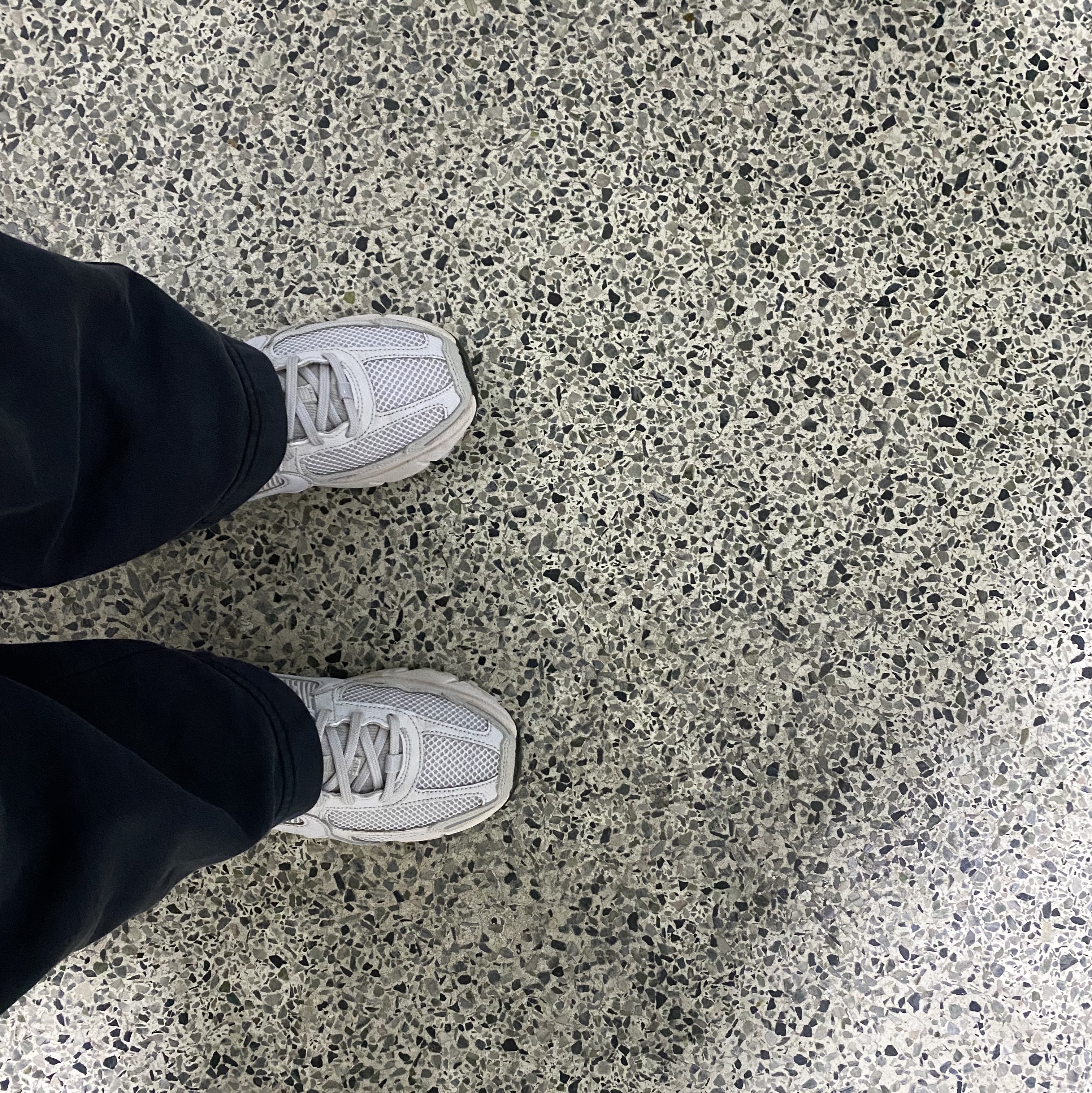 Nike Zoom Vomero 5 SP Vast Grey 2023 착용 스타일