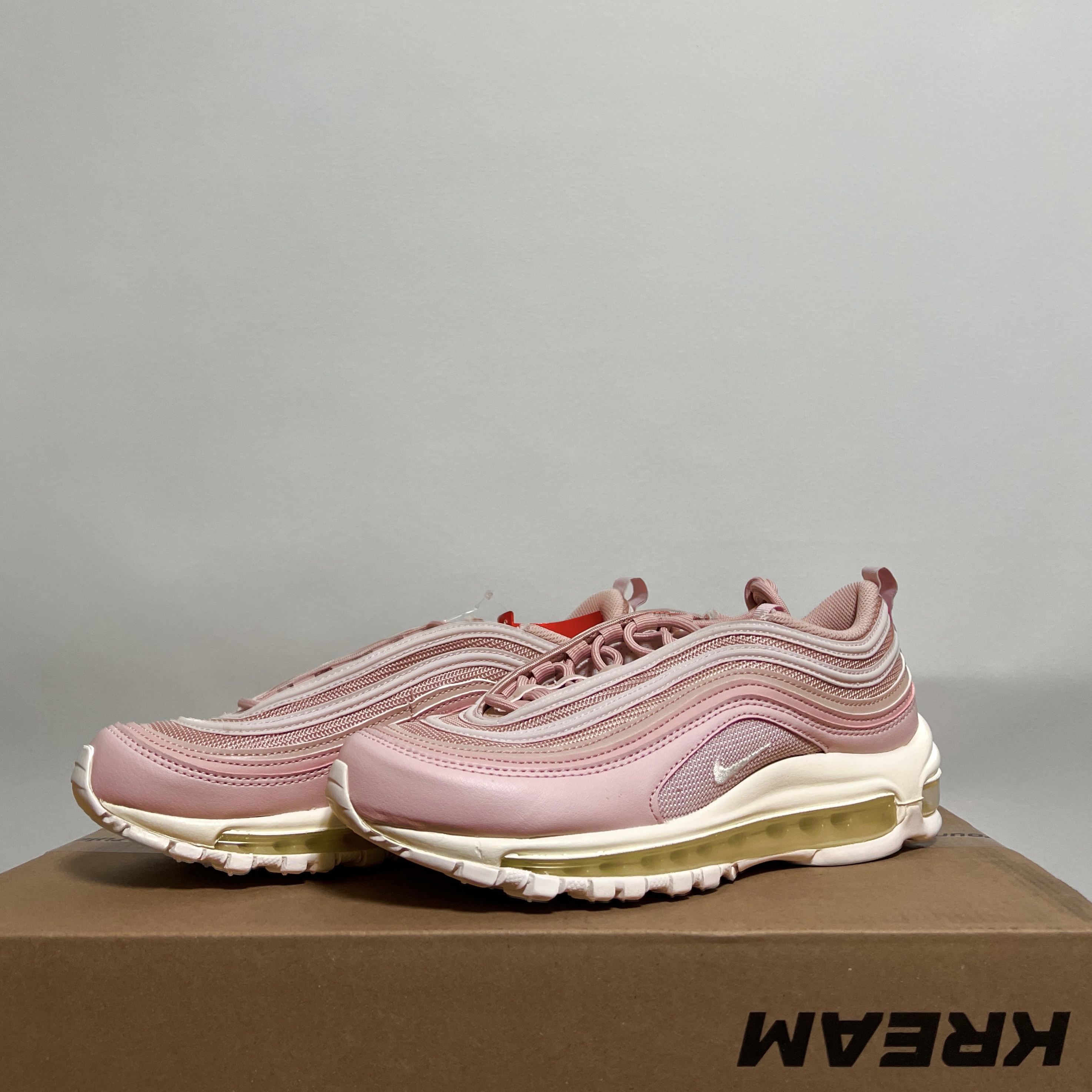 (W) Nike Air Max 97 Next Nature Pink Oxford 착용 스타일
