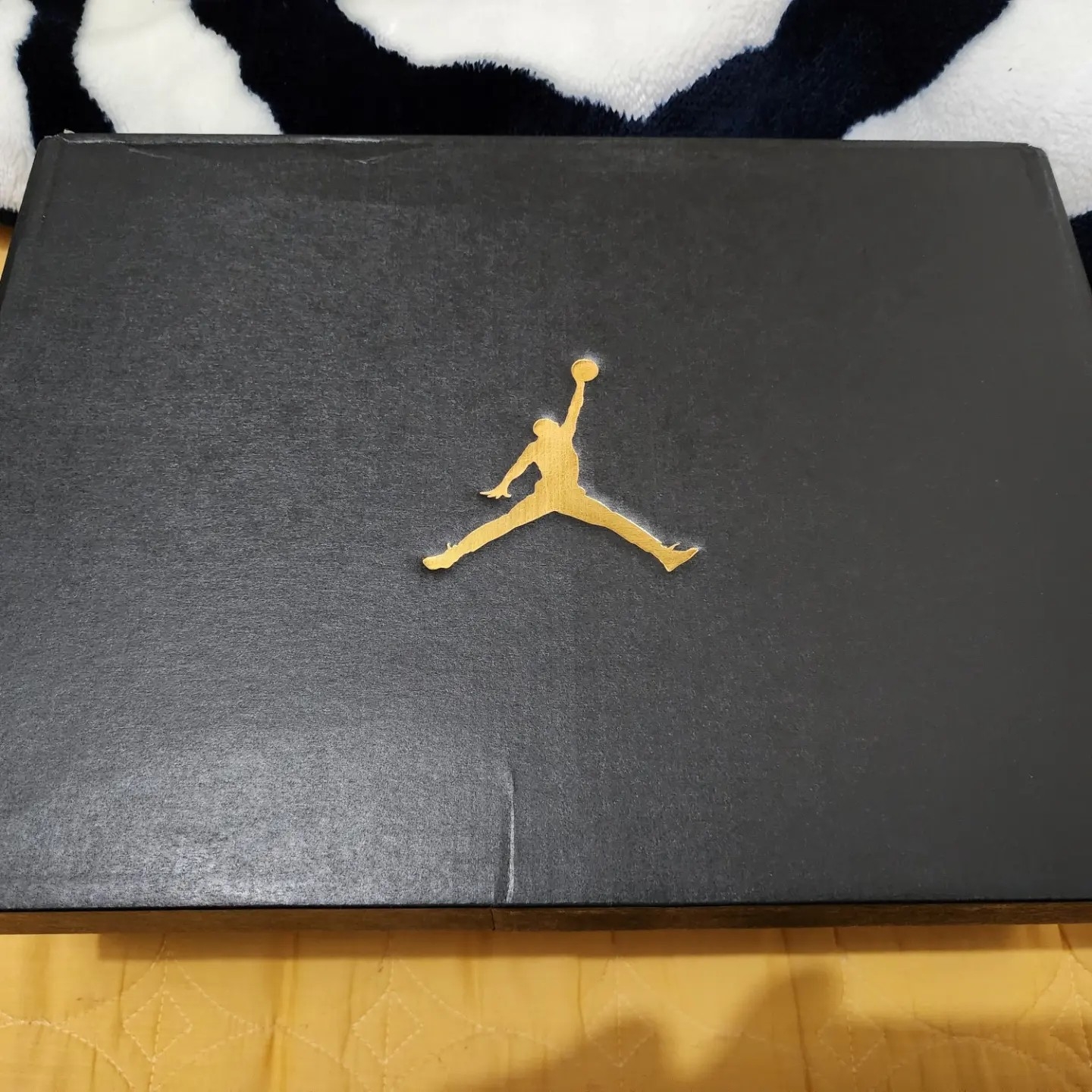 Jordan 1 Mid Light Smoke Grey 착용 스타일 - 2