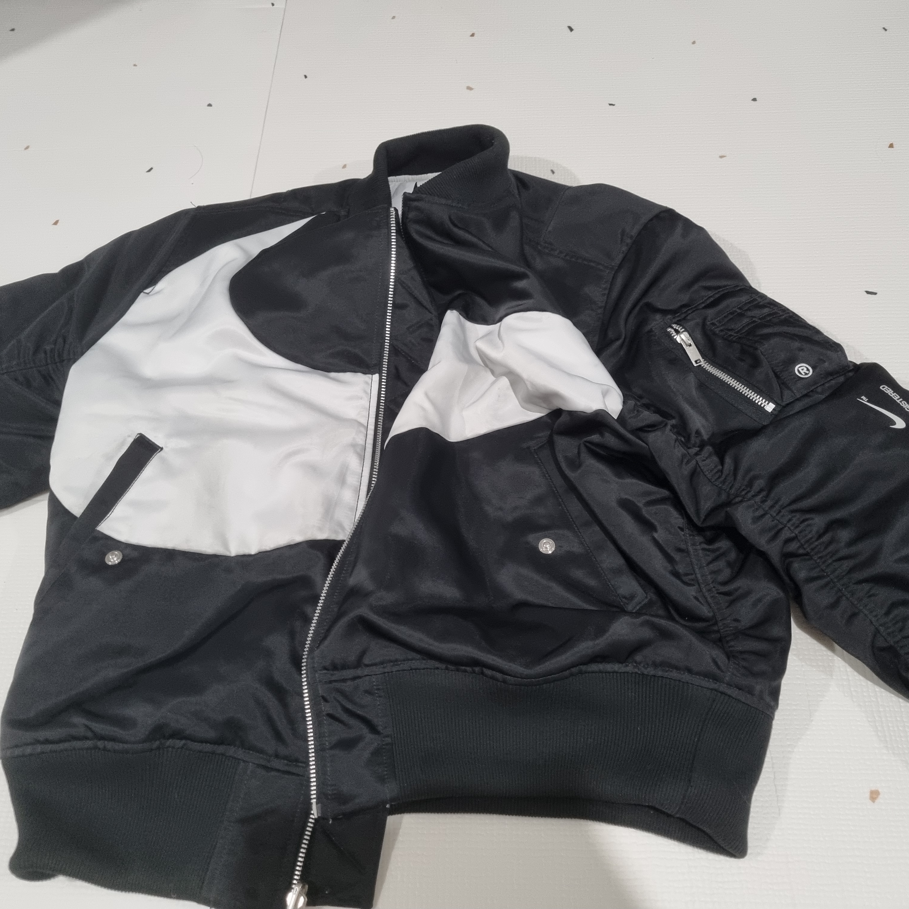 Nike NSW Swoosh Therma-Fit Bomber Black - Asia 착용 스타일