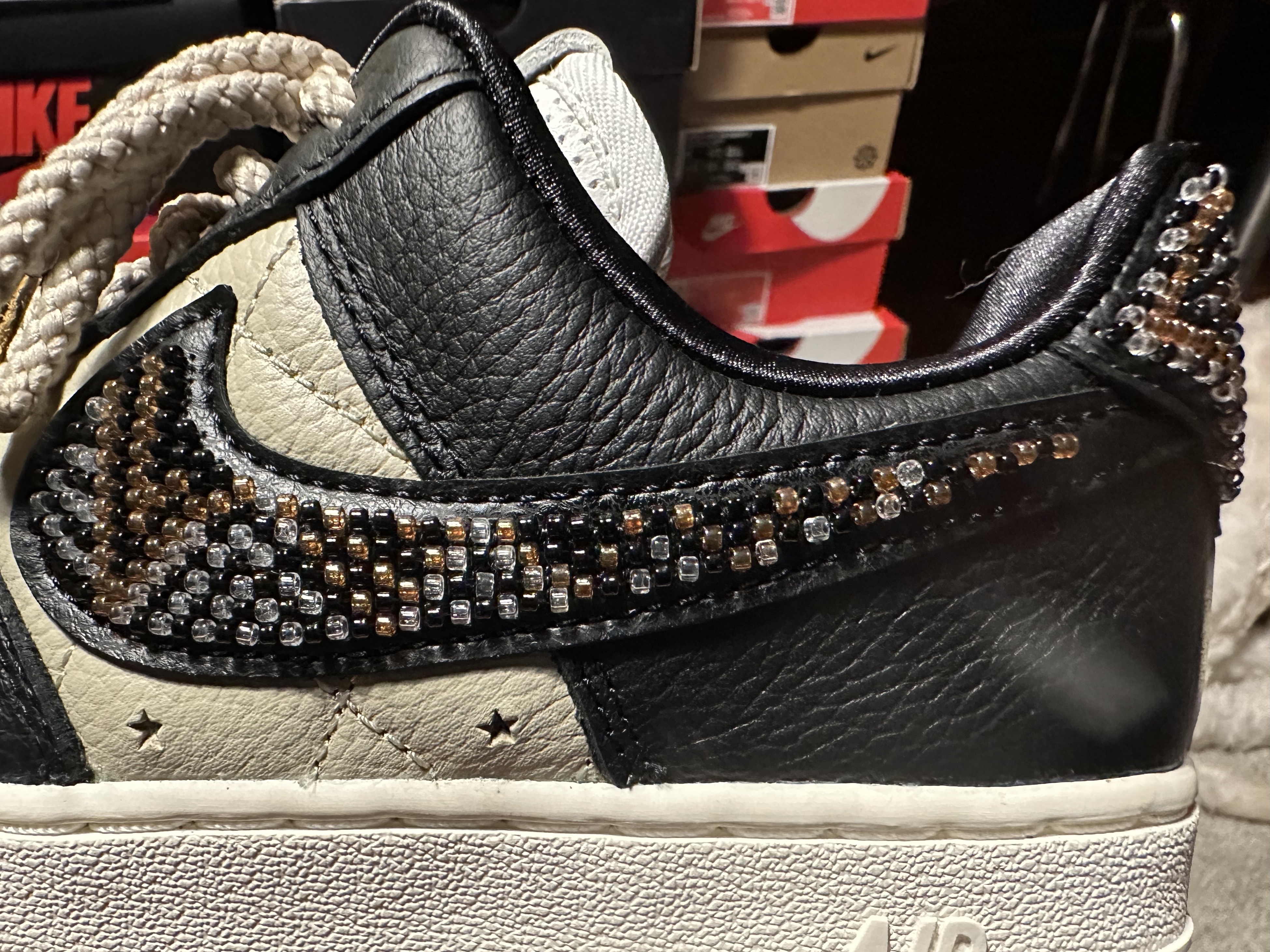 (W) Nike x Premium Goods Air Force 1 Low Black Sand 착용 스타일 - 3