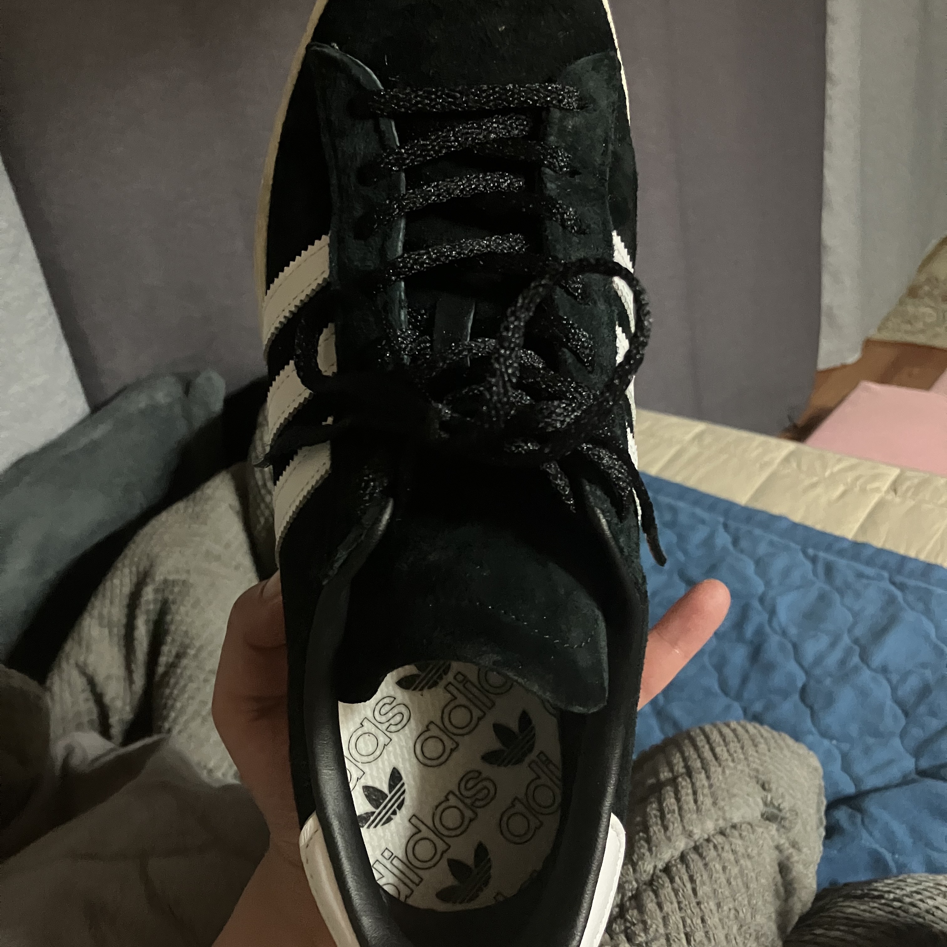 Adidas Campus 80s Black White 착용 스타일 - 3