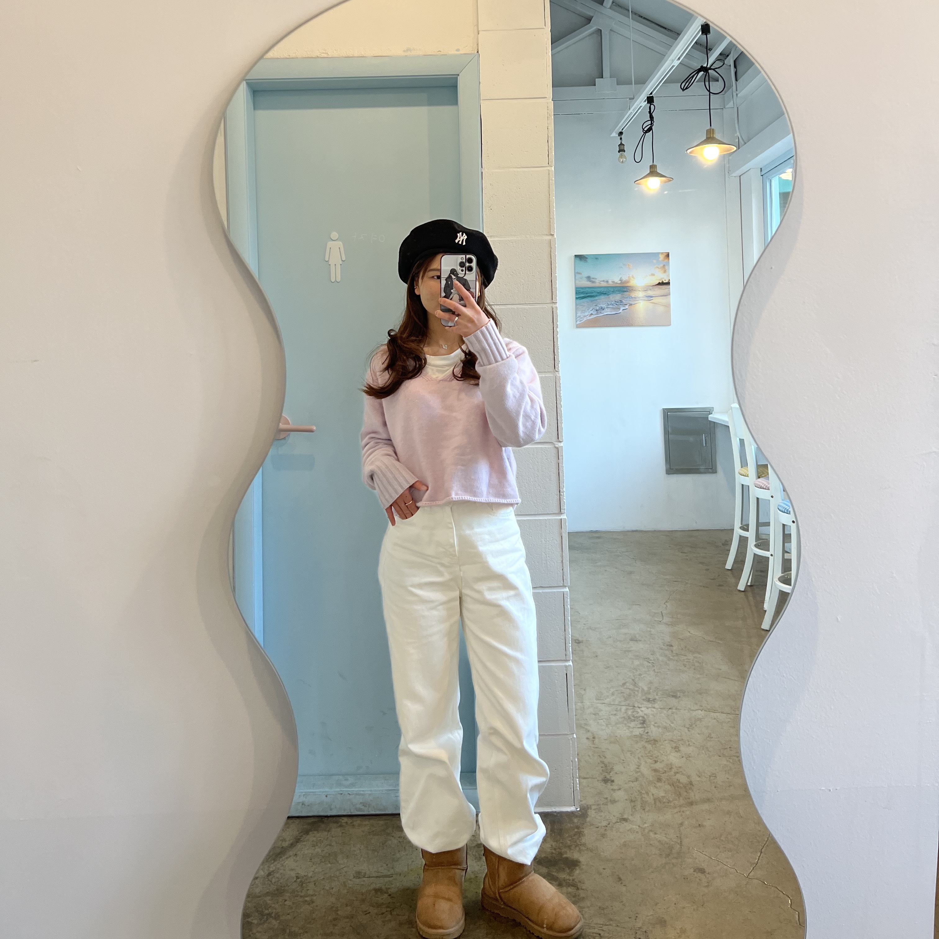 (W) UGG Classic Mini II Boots Chestnut 착용 스타일 - 1