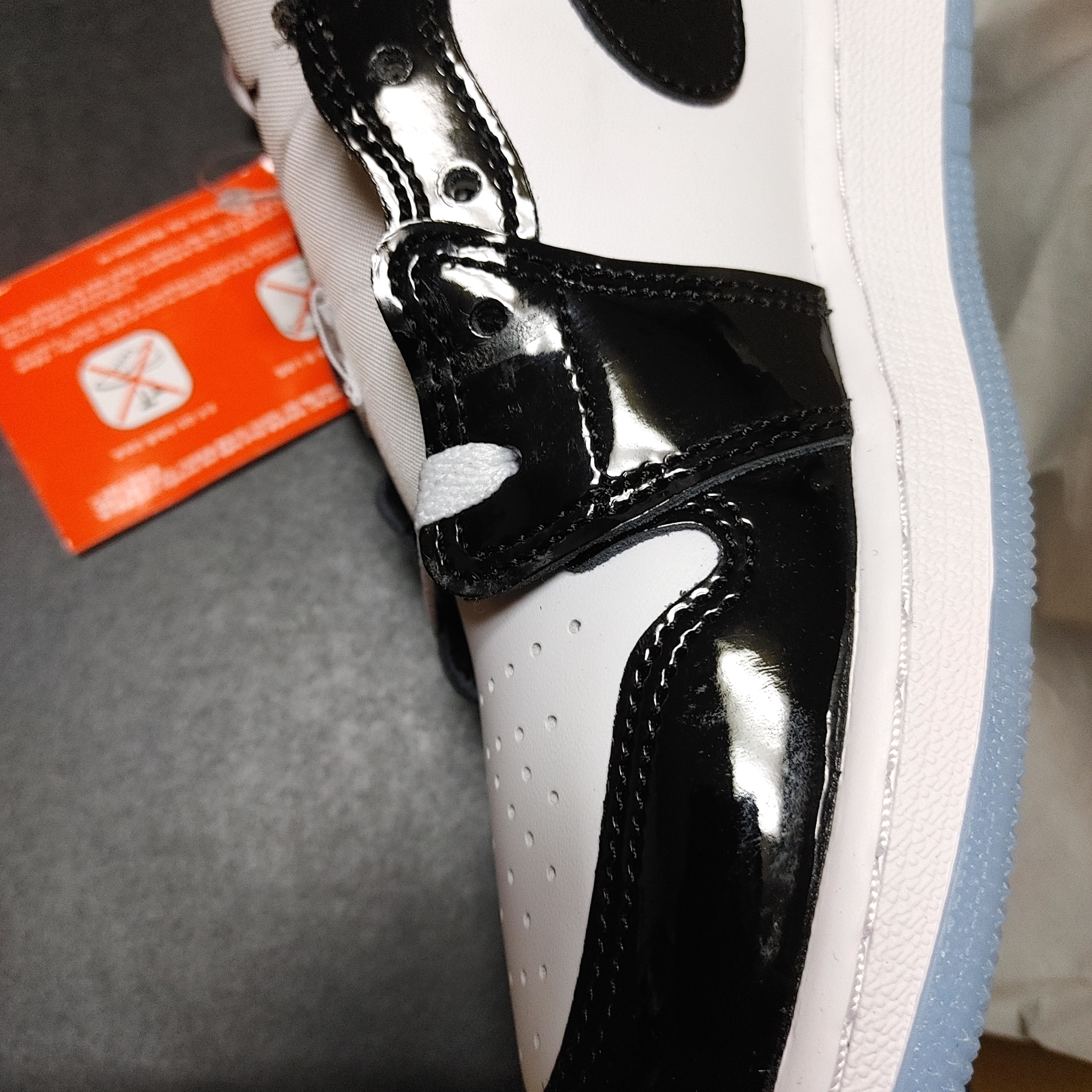 Jordan 1 Low SE Concord 착용 스타일 - 3