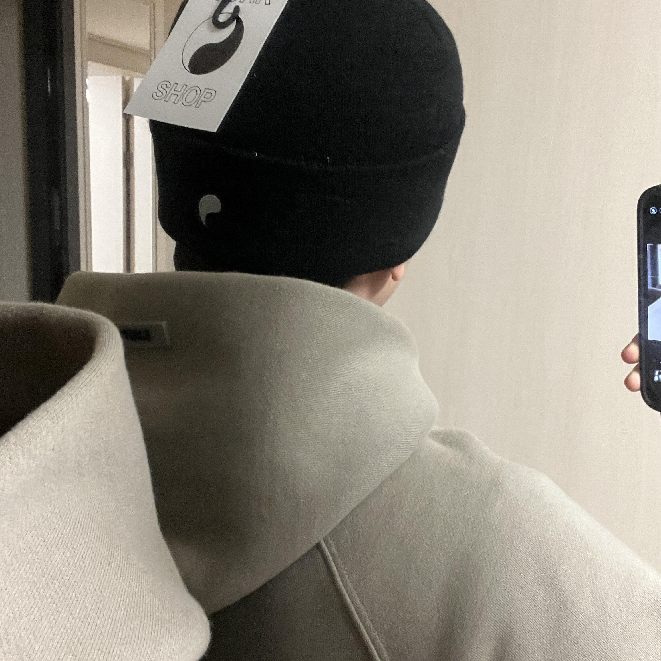 Stussy x Our Legacy Yin Yang Beanie Black 착용 스타일 - 1