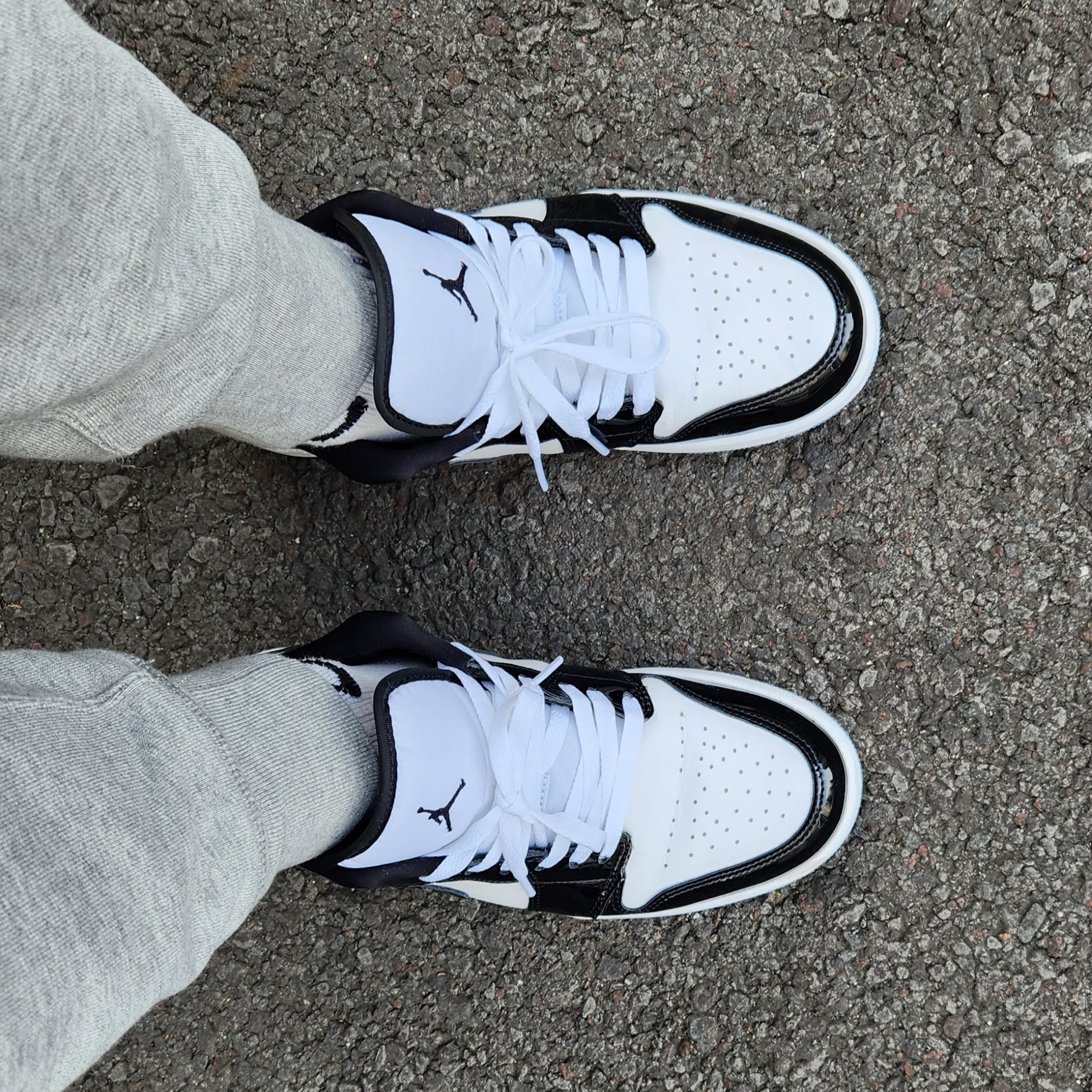 Jordan 1 Low SE Concord 착용 스타일 - 1