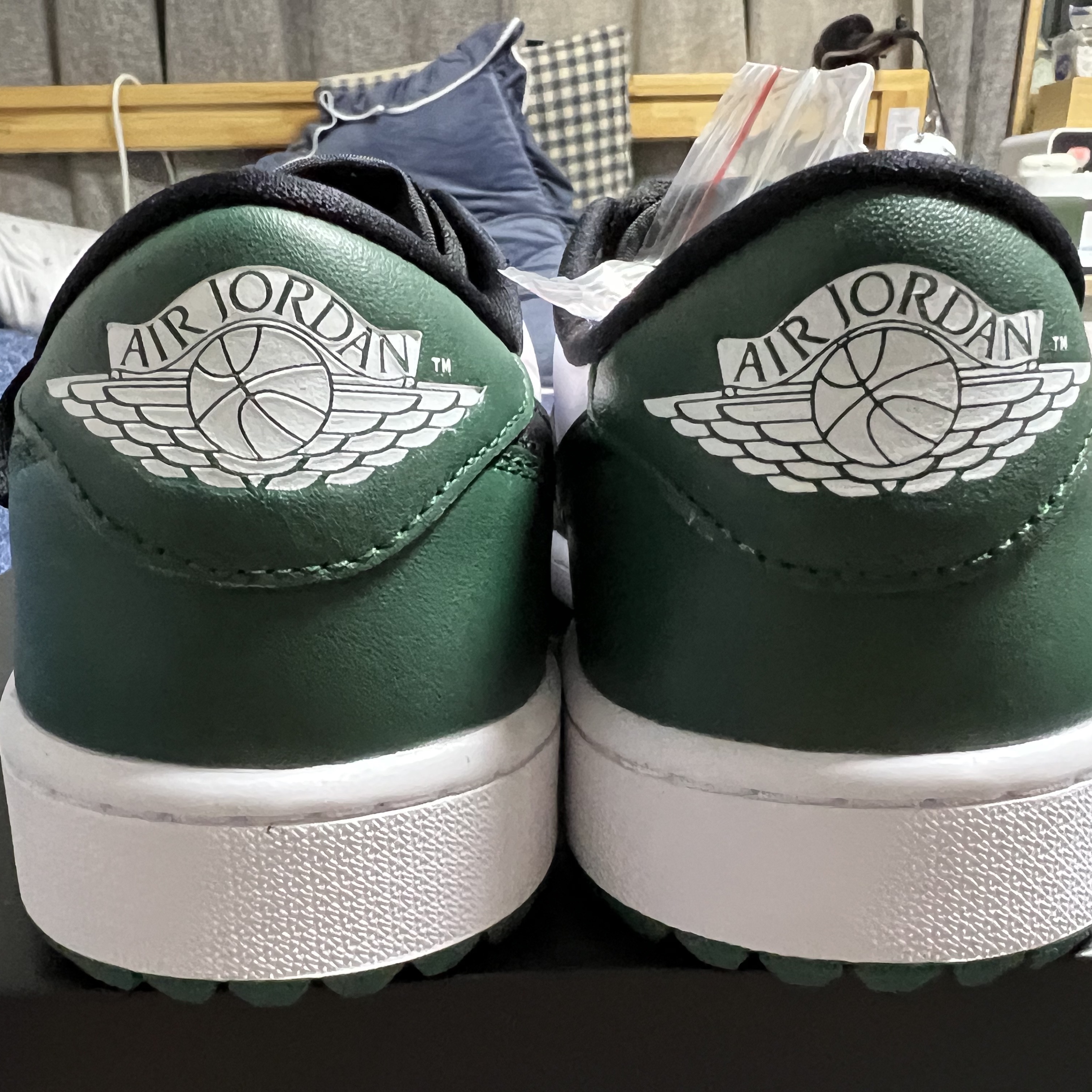 Jordan 1 Low Golf Noble Green 착용 스타일 - 3