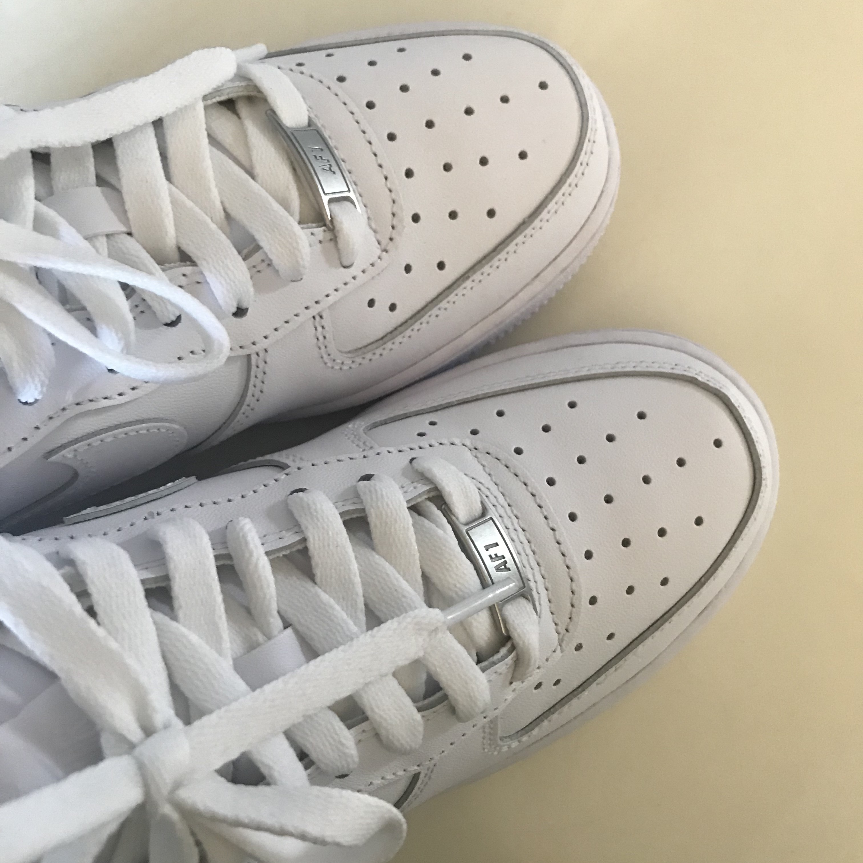 Nike Air Force 1 '07 Low White 착용 스타일 - 2