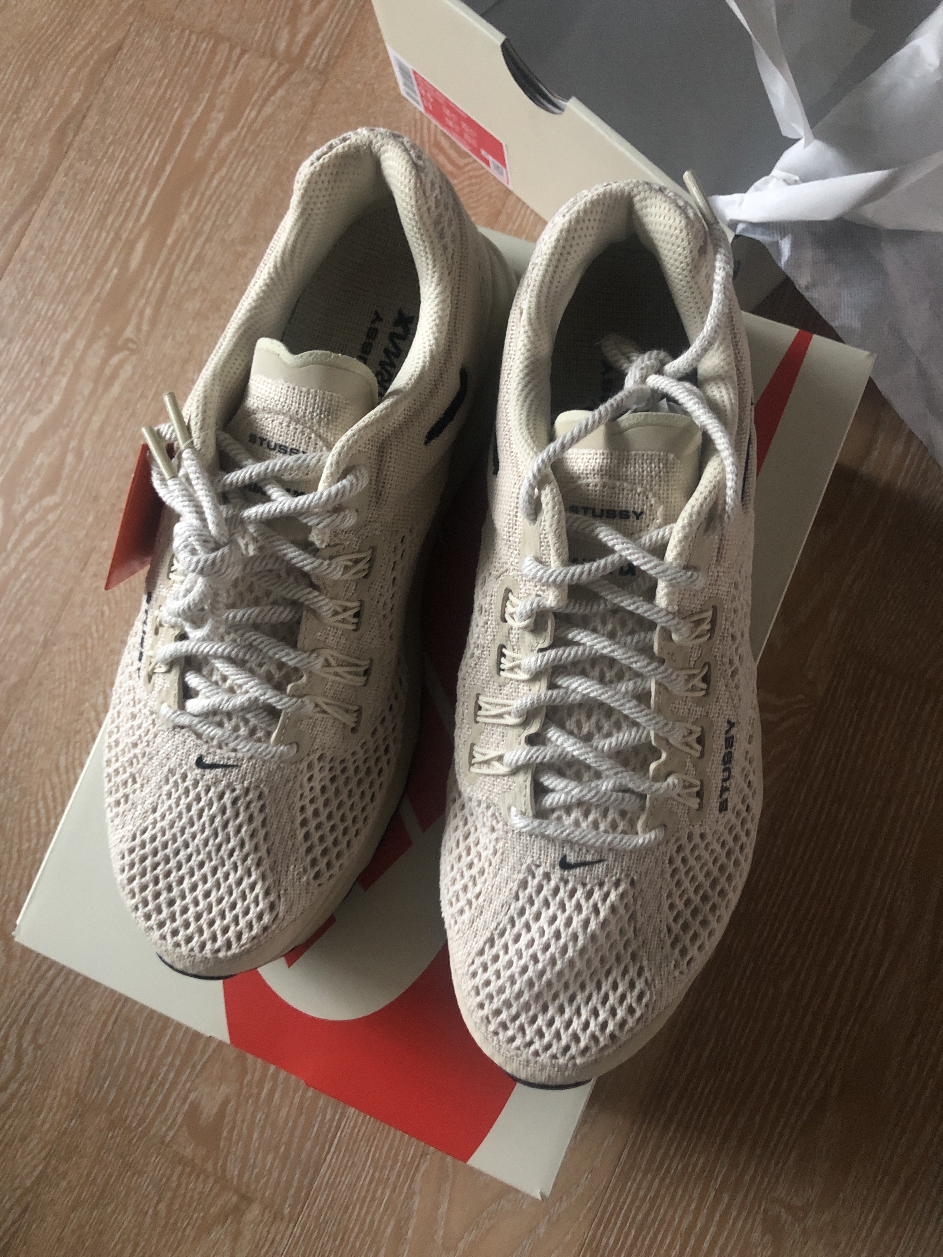 Nike x Stussy Air Max 2013 Fossil 착용 스타일