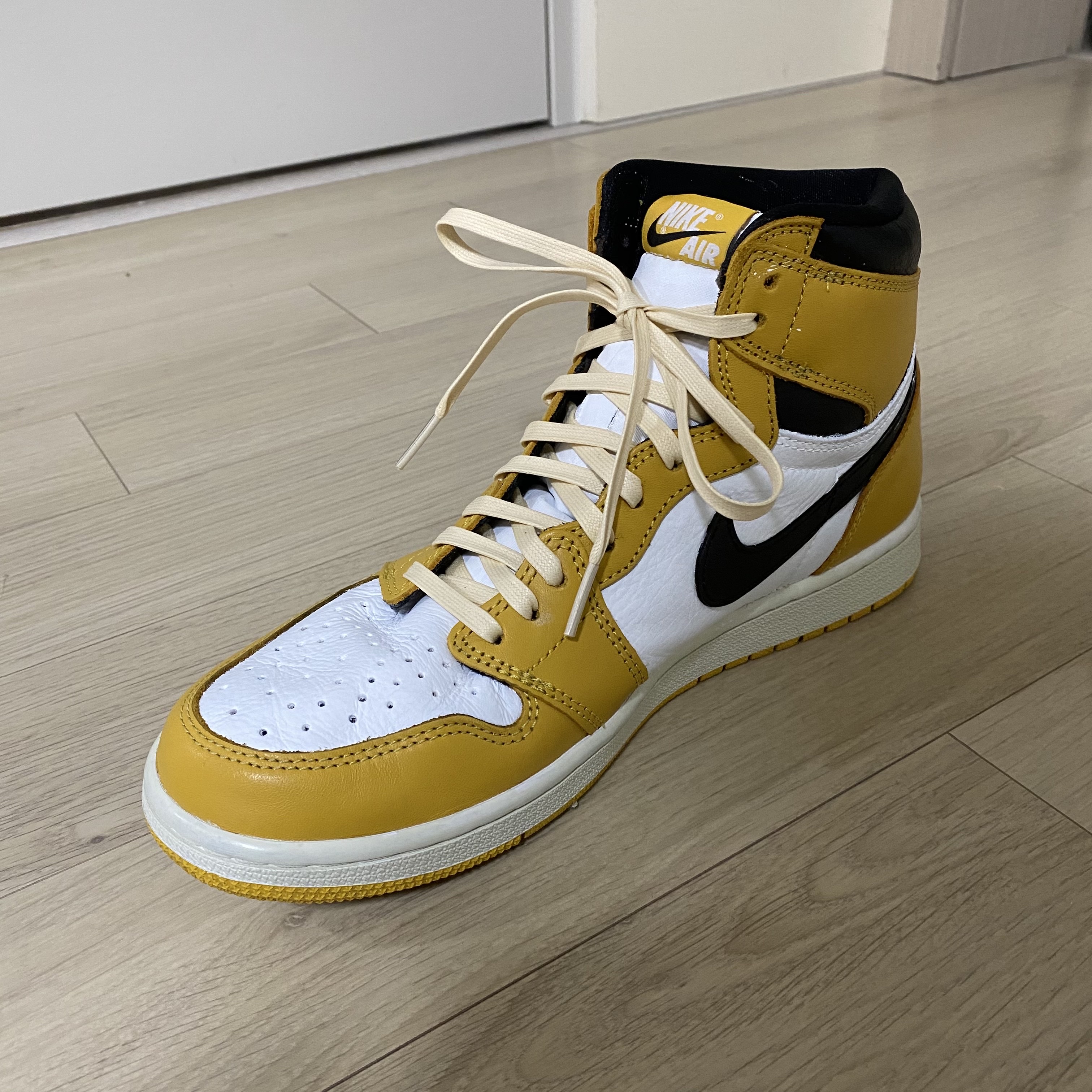 Jordan 1 Retro High OG Pollen 착용 스타일 - 2