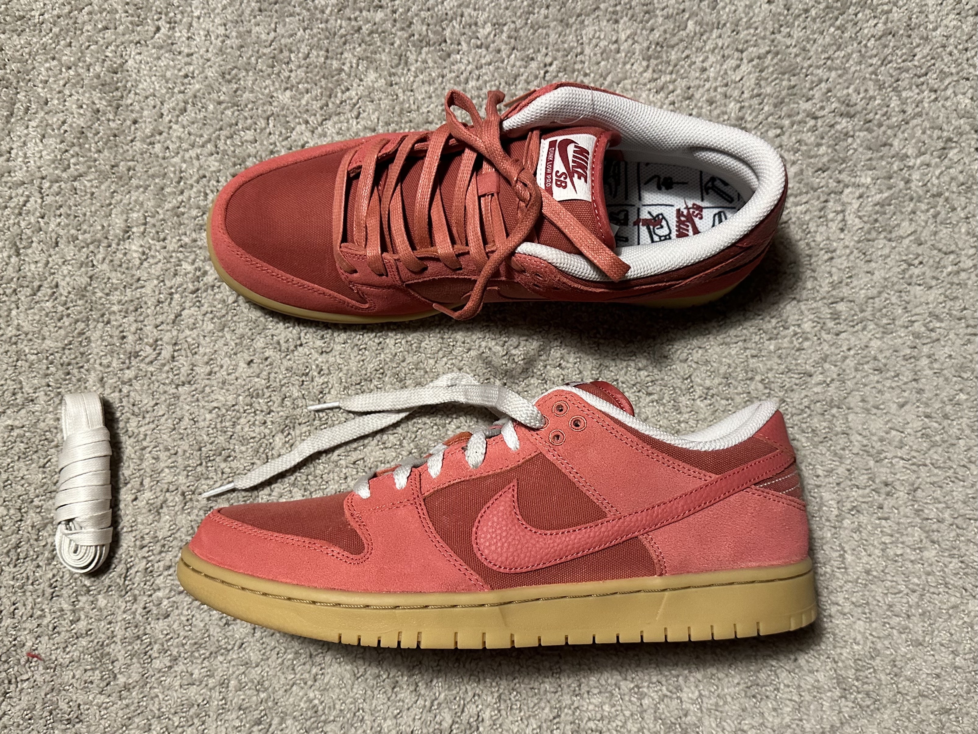 Nike SB Dunk Low Adobe 착용 스타일 - 2