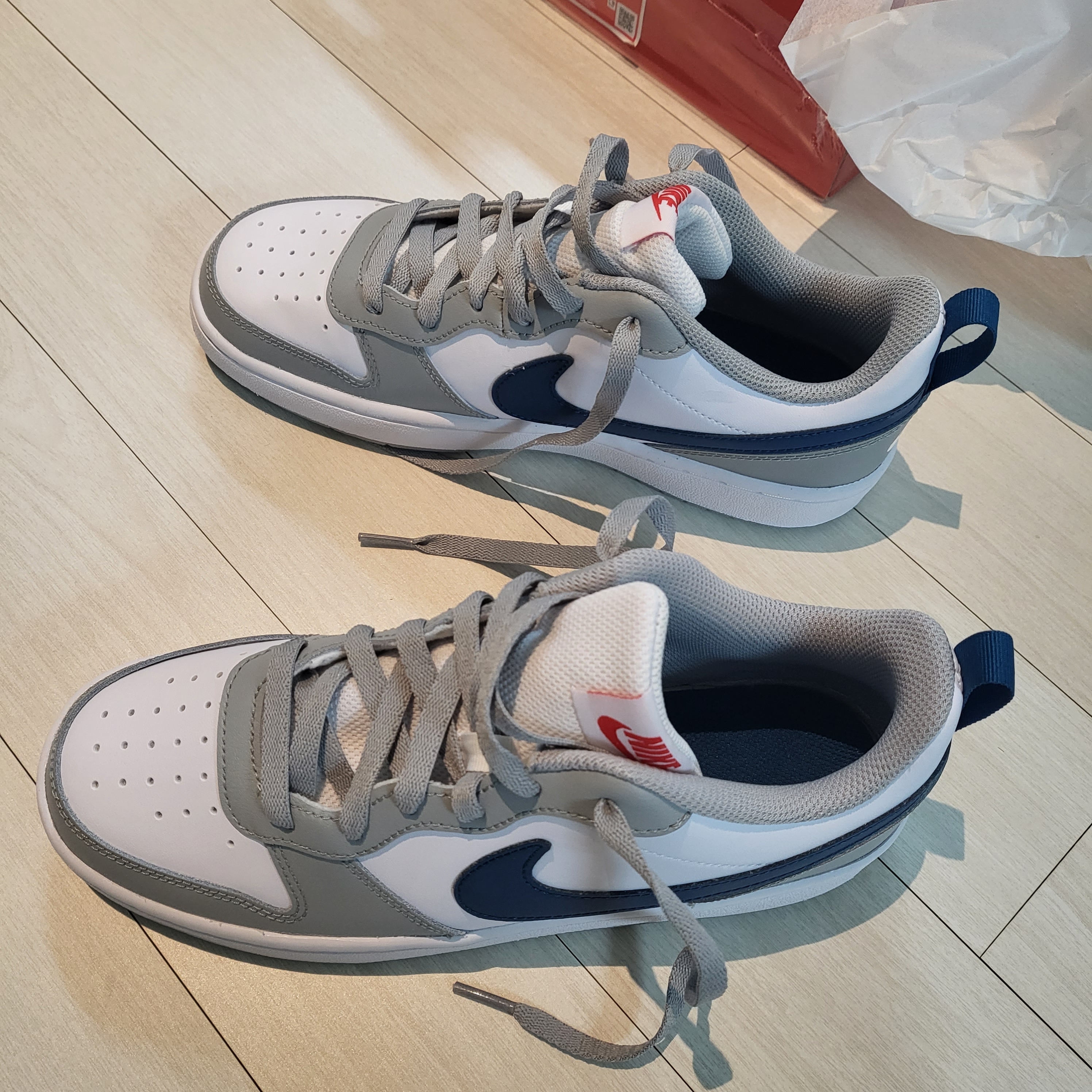 (GS) Nike Court Borough Low 2 Light Smoke Grey 착용 스타일