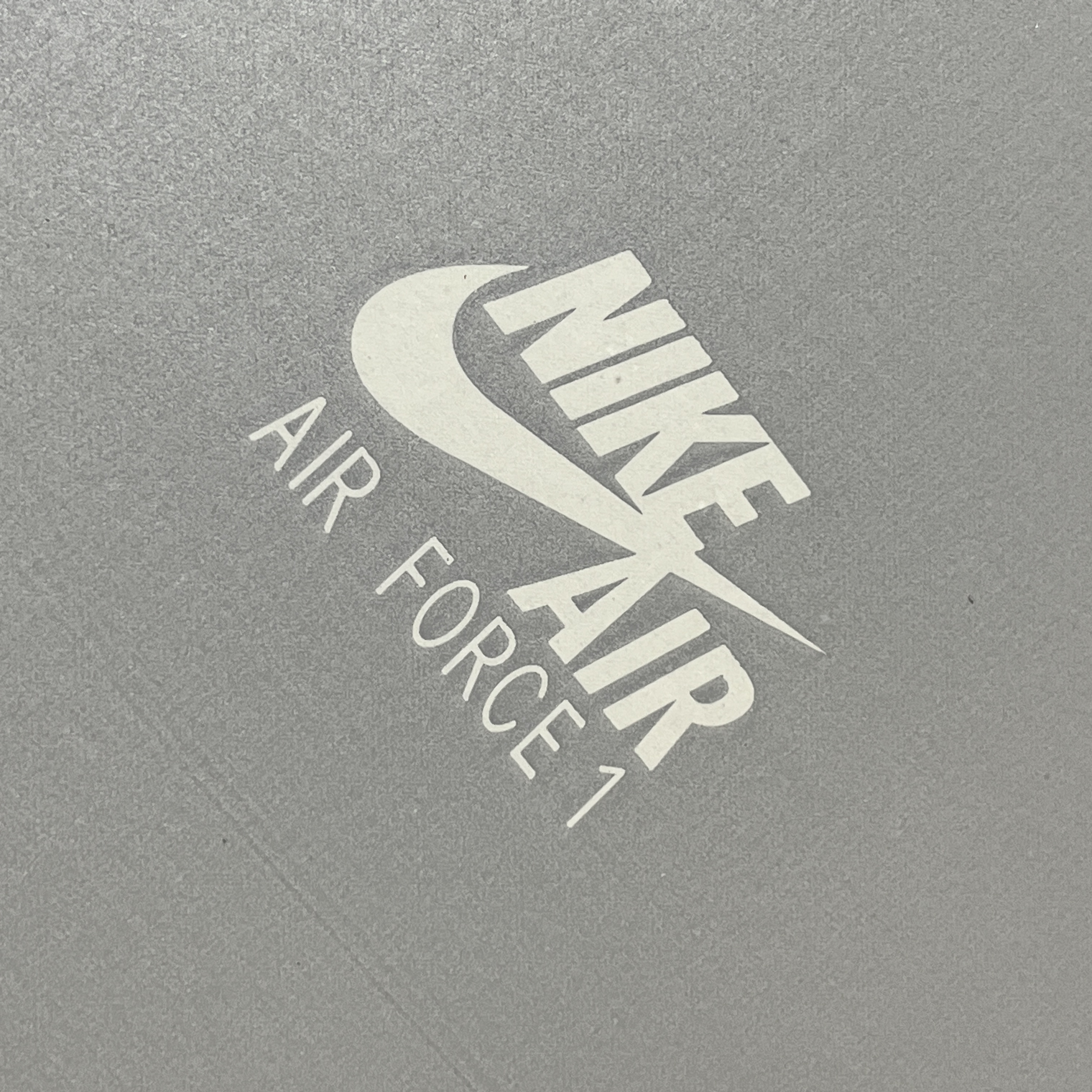 Nike Air Force 1 '07 Low Triple Black 착용 스타일 - 1