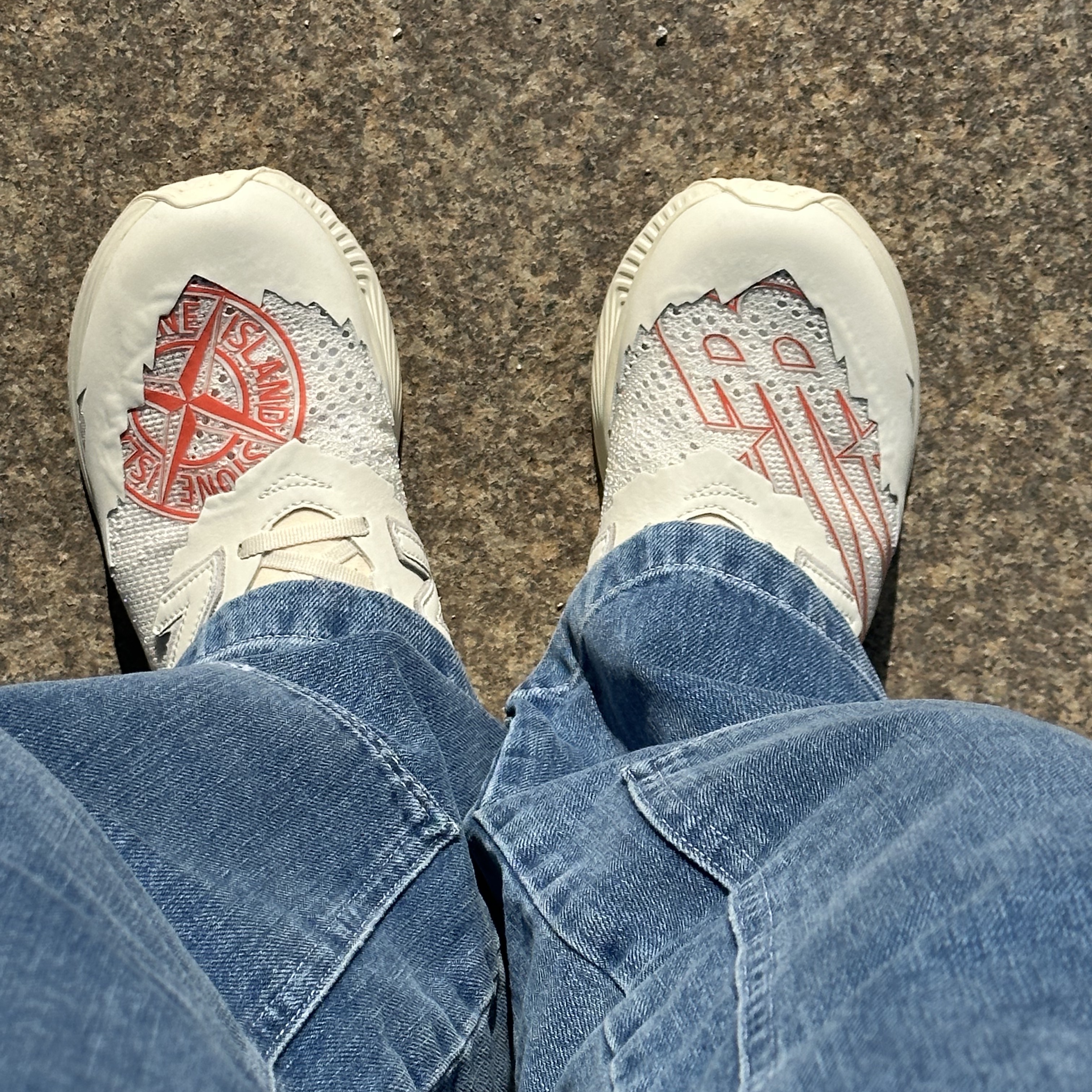 New Balance x Stone Island x Tokyo Design Studio FuelCell RC Elite v2, Stussy Denim Work Pants Blue 착용 스타일