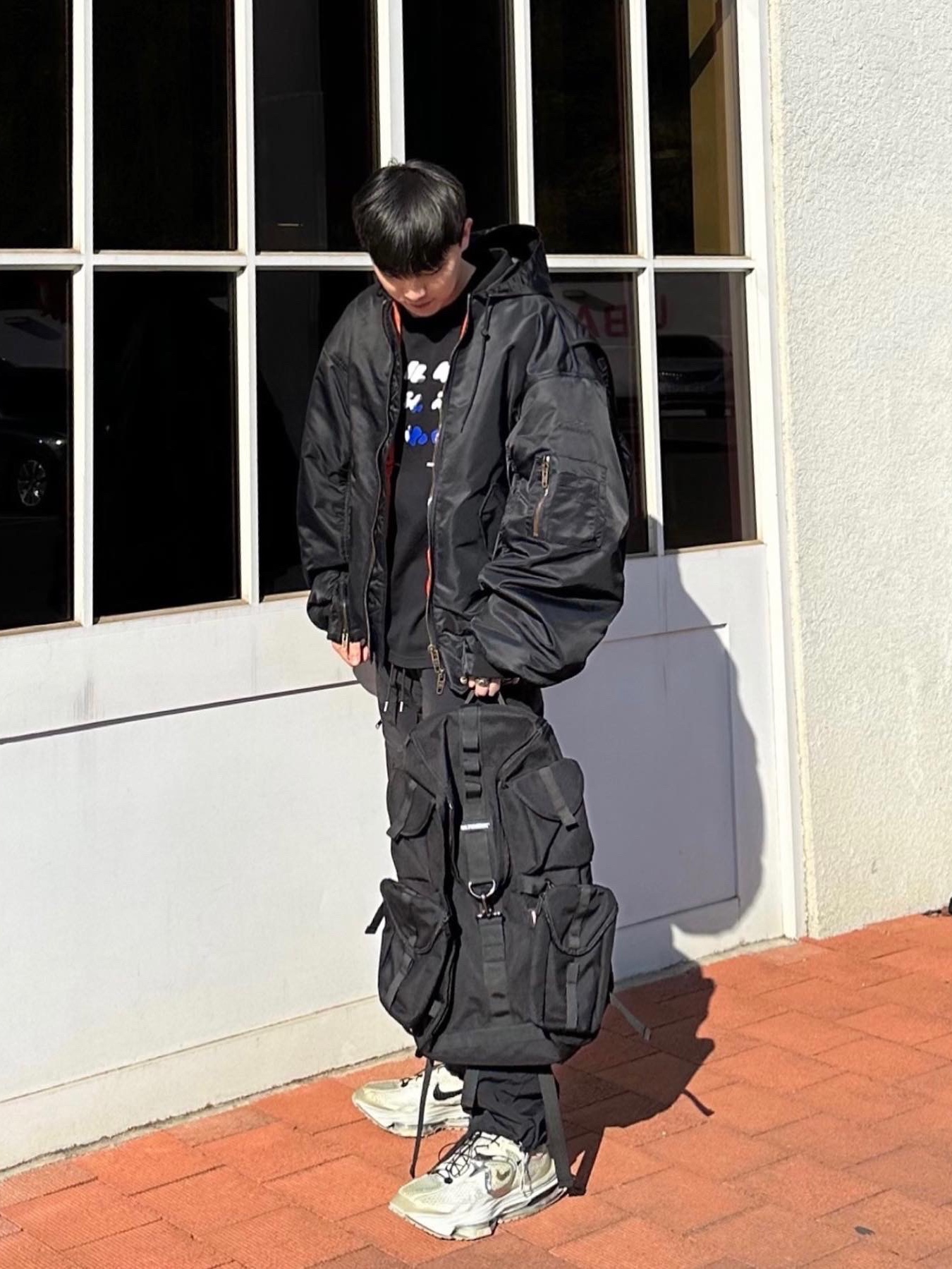 Nike x Matthew M Williams Zoom 004 Stone, Zara x Ader Error Graphic Long Sleeve T-Shirt Black 착용 스타일