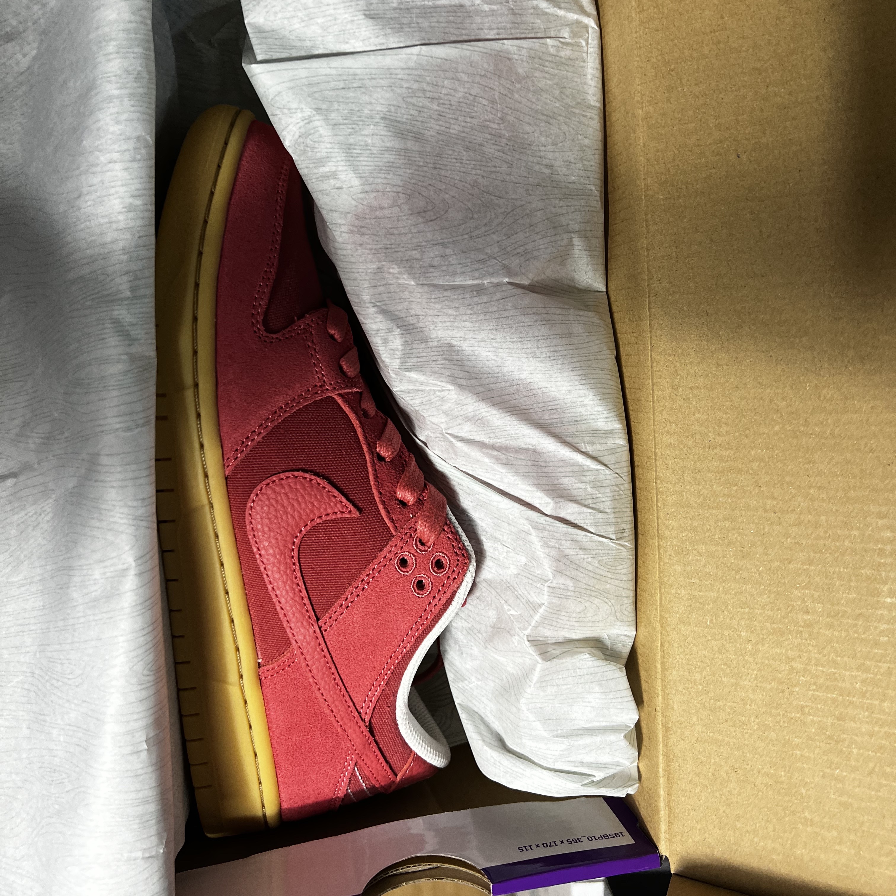 Nike SB Dunk Low Adobe 착용 스타일
