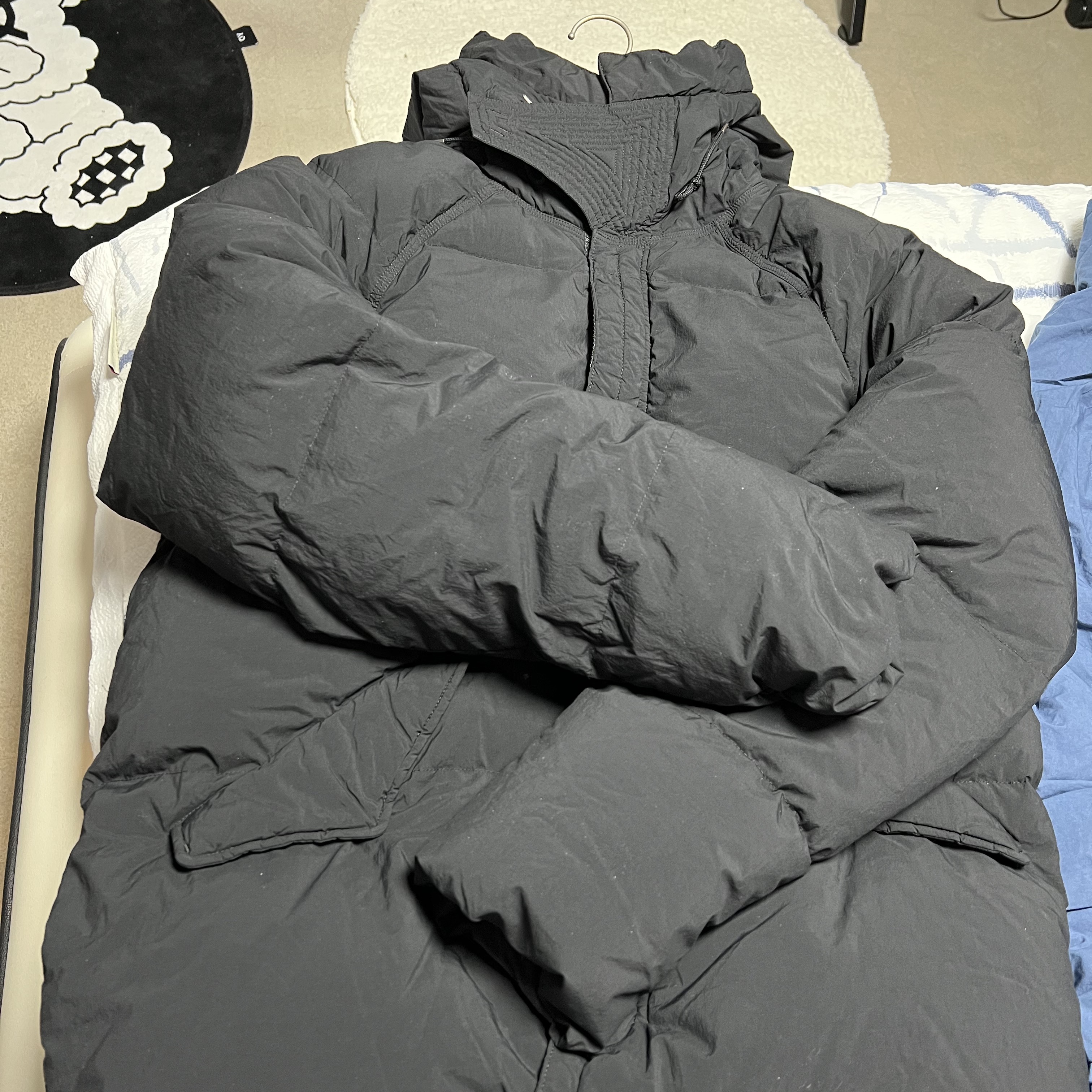 Ten C Artic Down Parka Black 착용 스타일