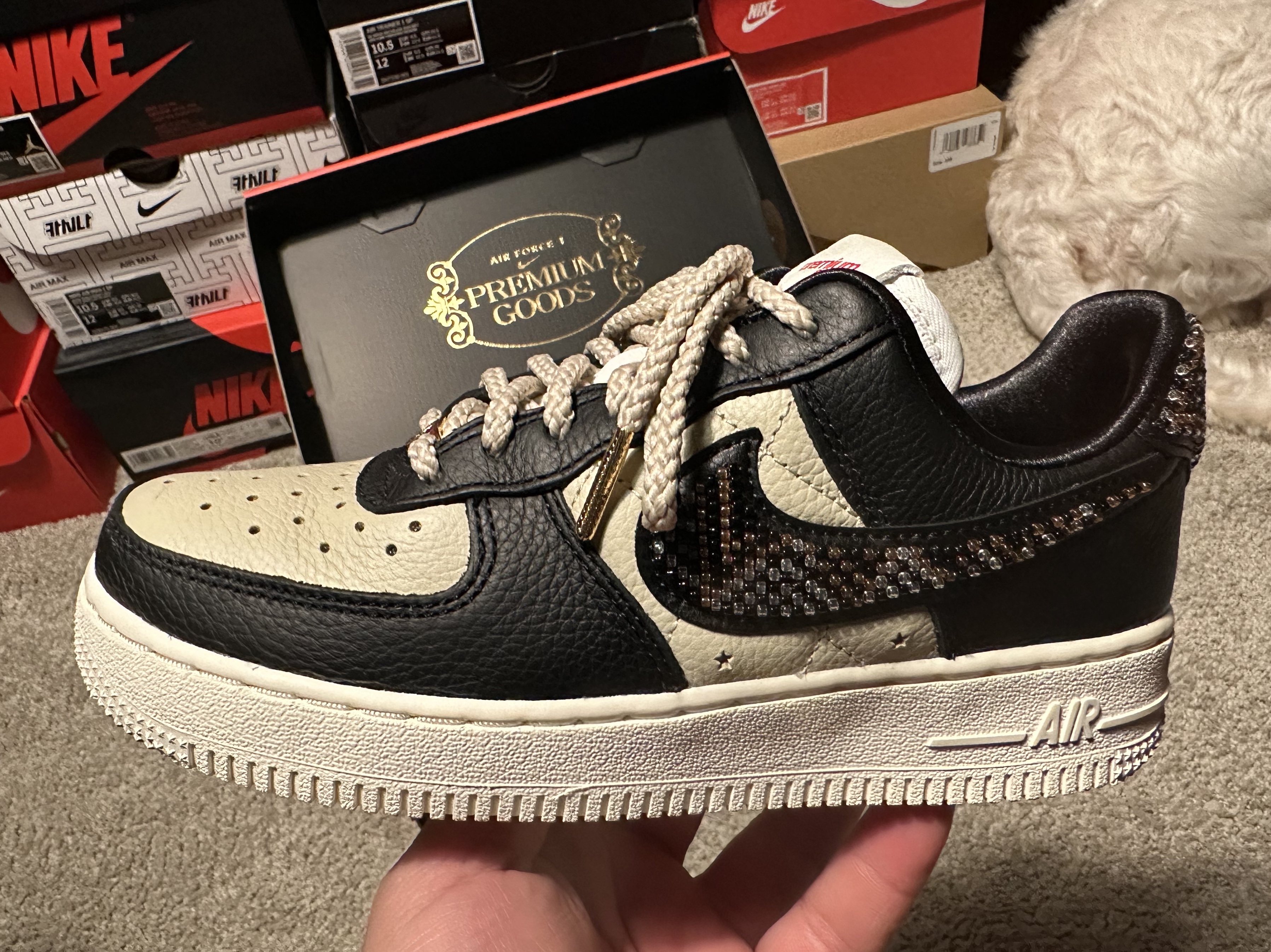 (W) Nike x Premium Goods Air Force 1 Low Black Sand 착용 스타일 - 4