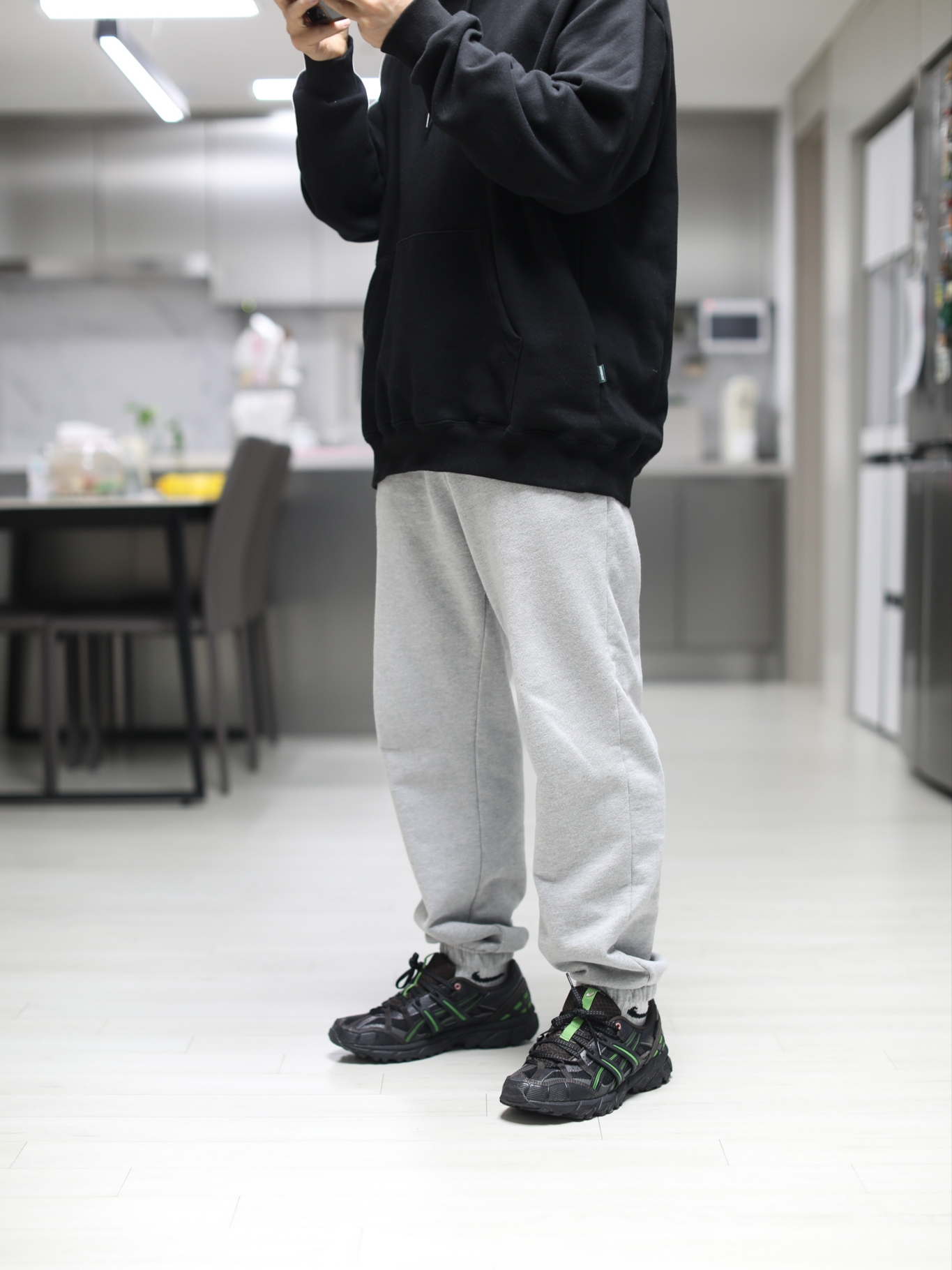 Asics x Andersson Bell Gel-Sonoma 15-50 Black Green 착용 스타일