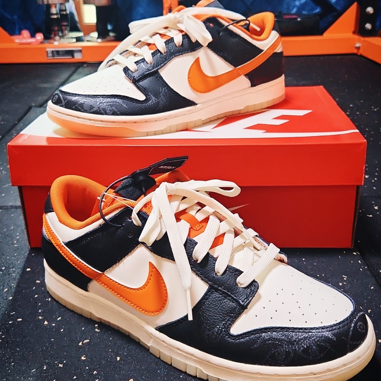 Nike Dunk Low Retro PRM Halloween 착용 스타일