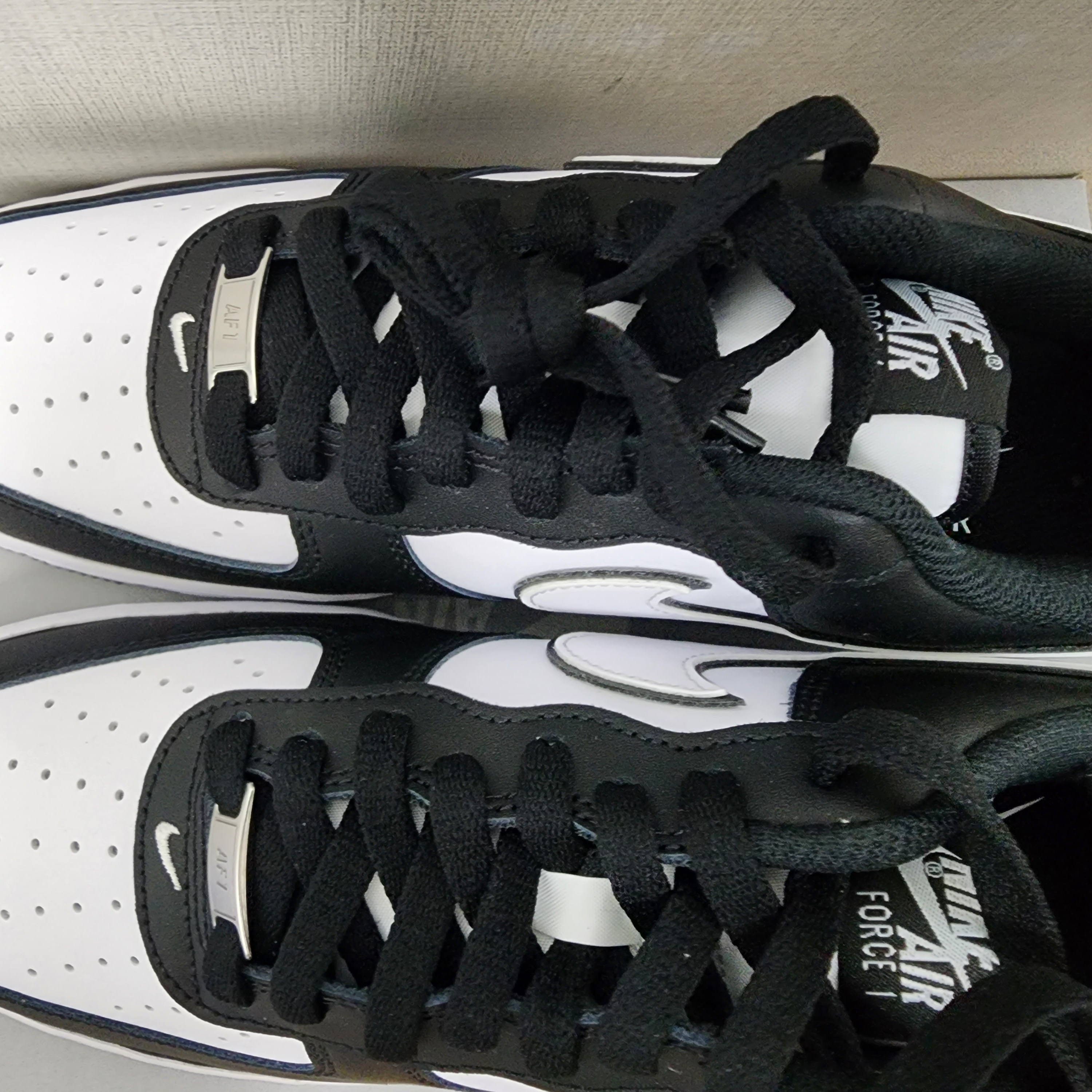 Nike Air Force 1 '07 Black White, Nike Dunk Low Retro Black 착용 스타일 - 1