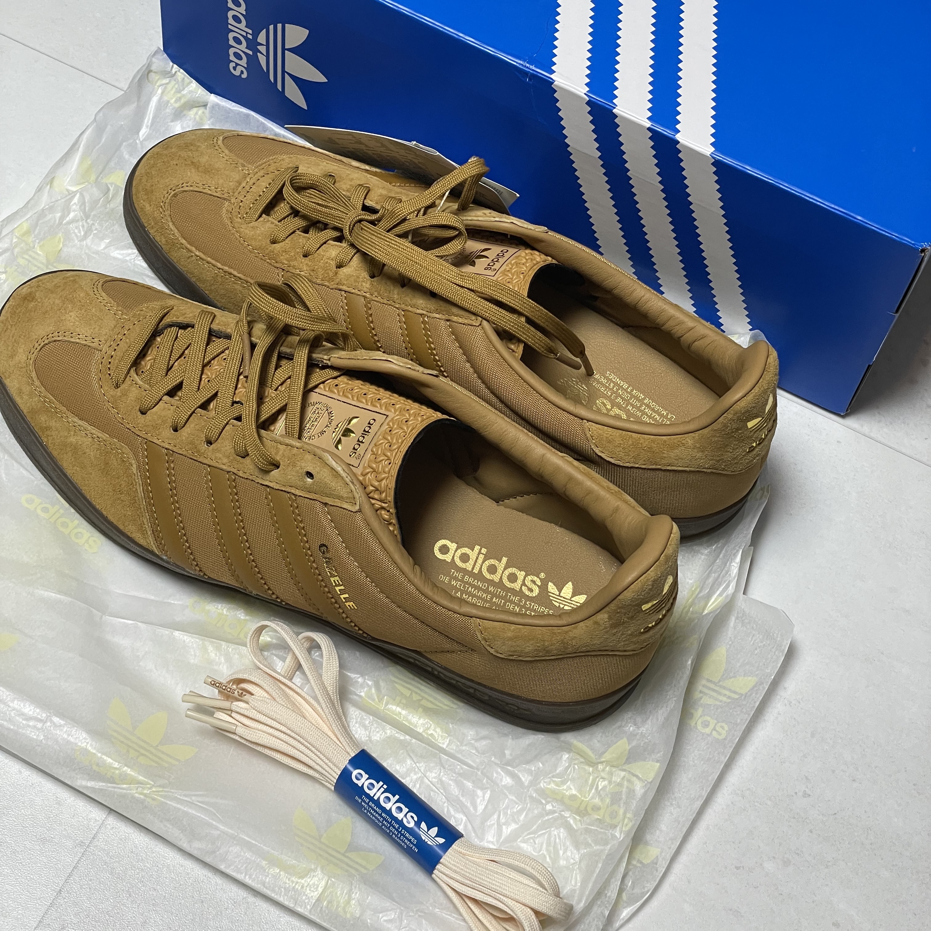 Adidas Gazelle Indoor Mesa 착용 스타일