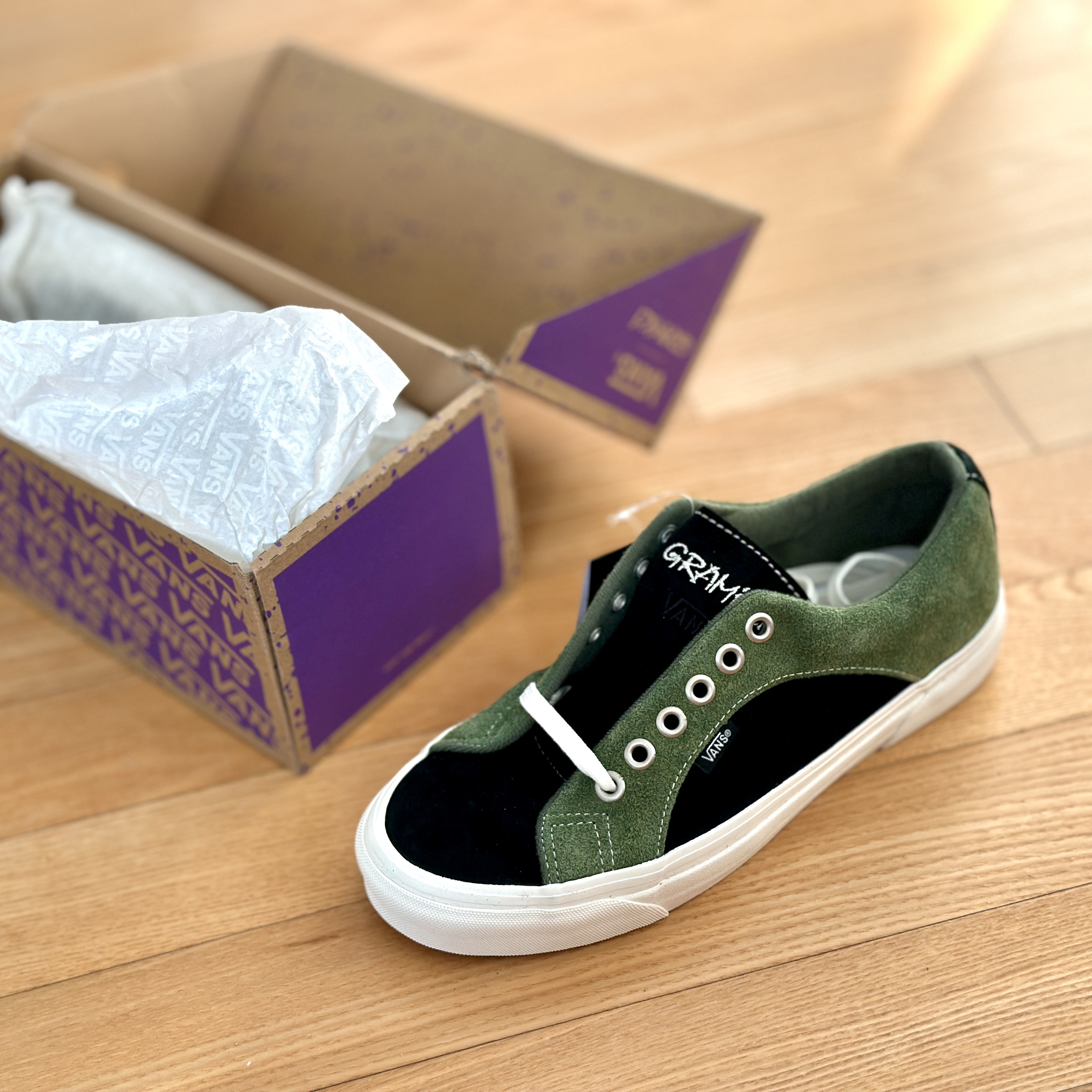 Vans x Gramicci Lampin 86 DX Black Olive 착용 스타일