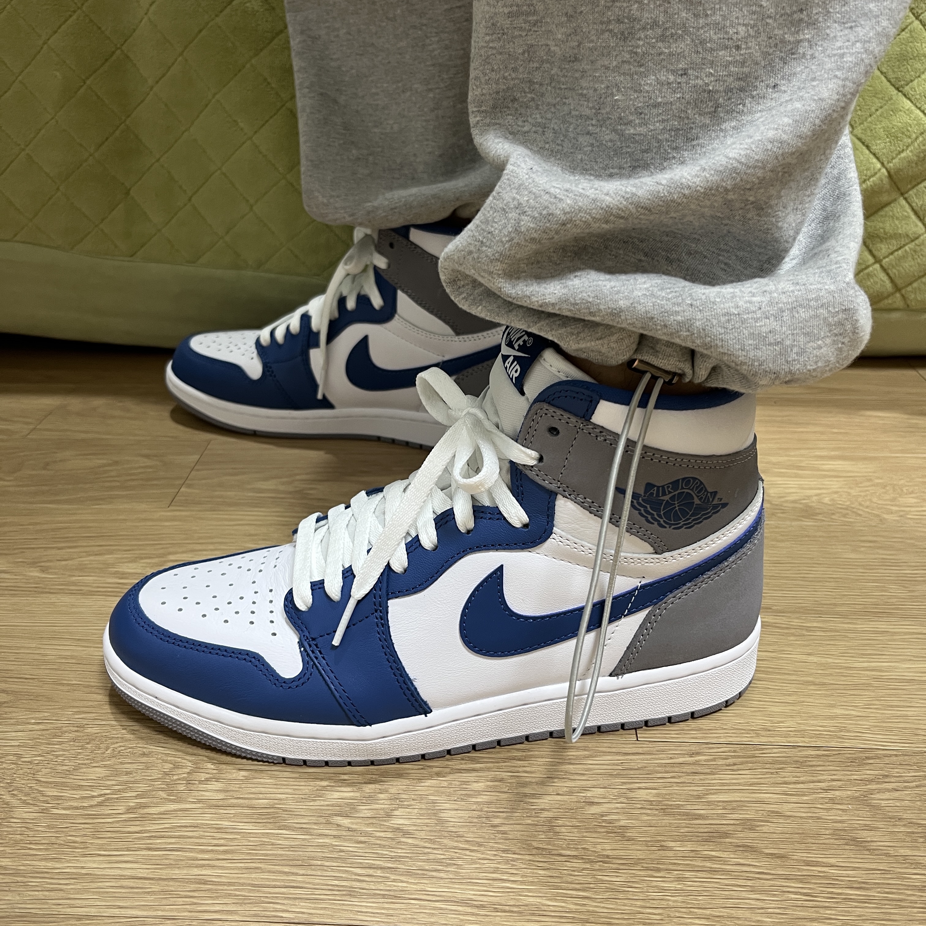 Jordan 1 Retro High OG True Blue 착용 스타일 - 1