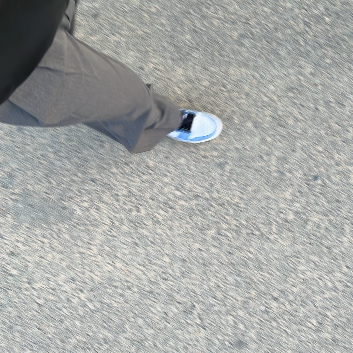 Jordan 1 Retro High OG University Blue 착용 스타일