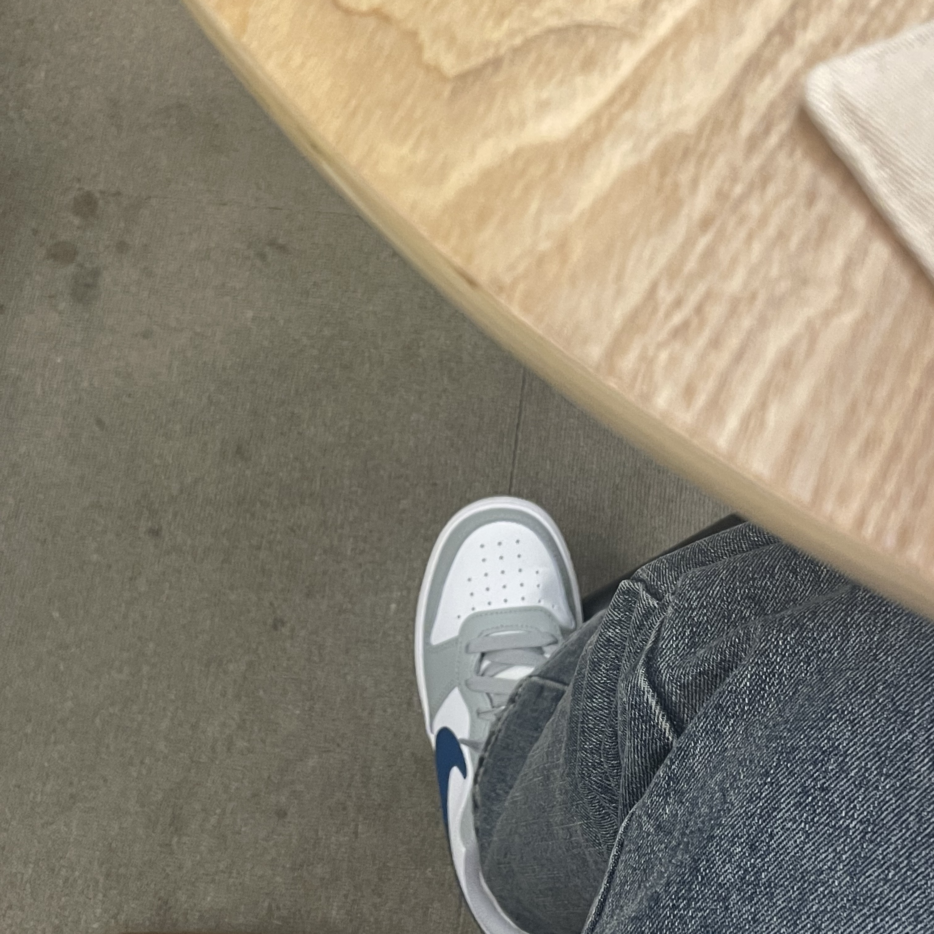 (GS) Nike Court Borough Low 2 Light Smoke Grey 착용 스타일