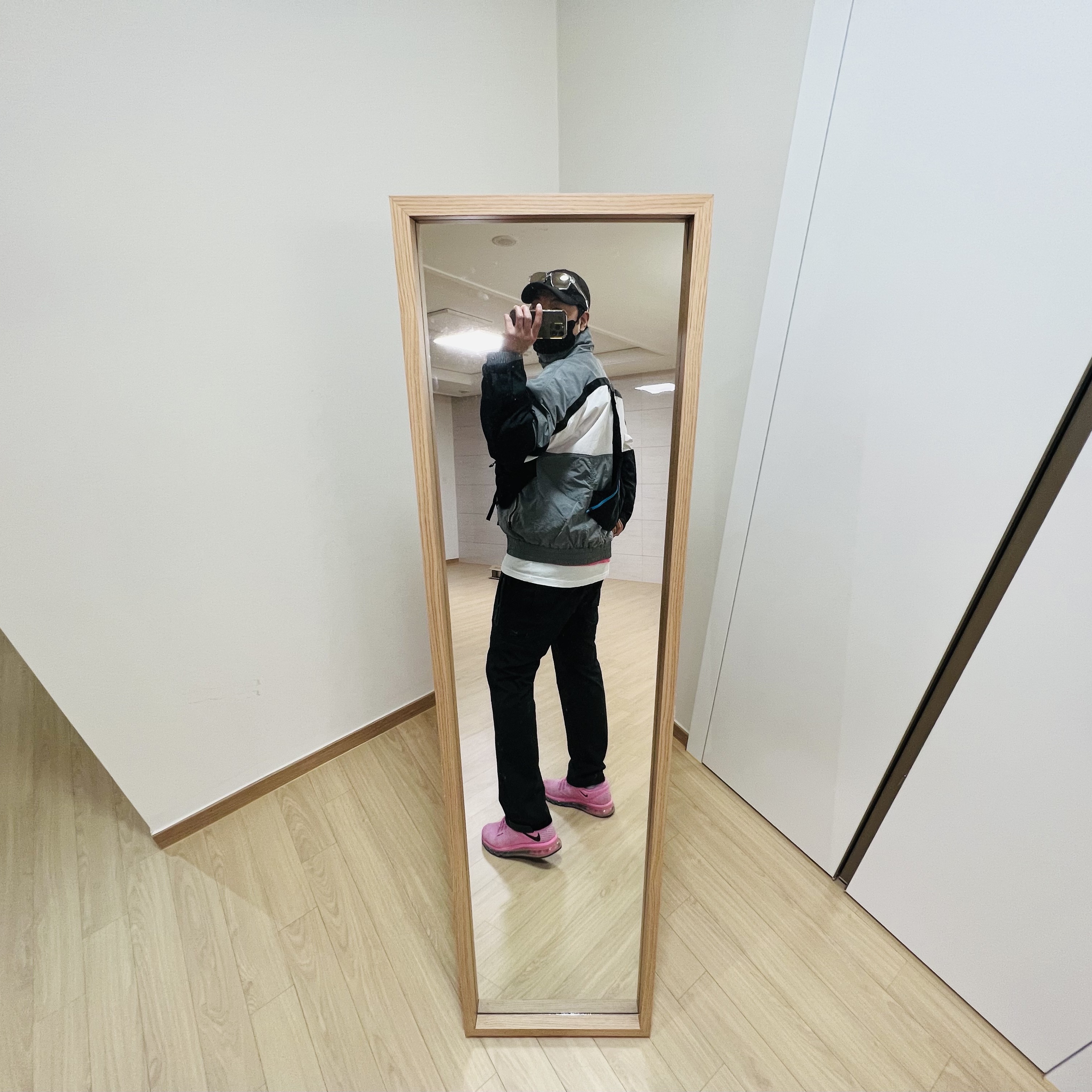 Nike x Stussy Air Max 2013 Psychic Pink, Nike x Stussy NRG Washed Fleece Crewneck Lotus PInk 착용 스타일 - 4