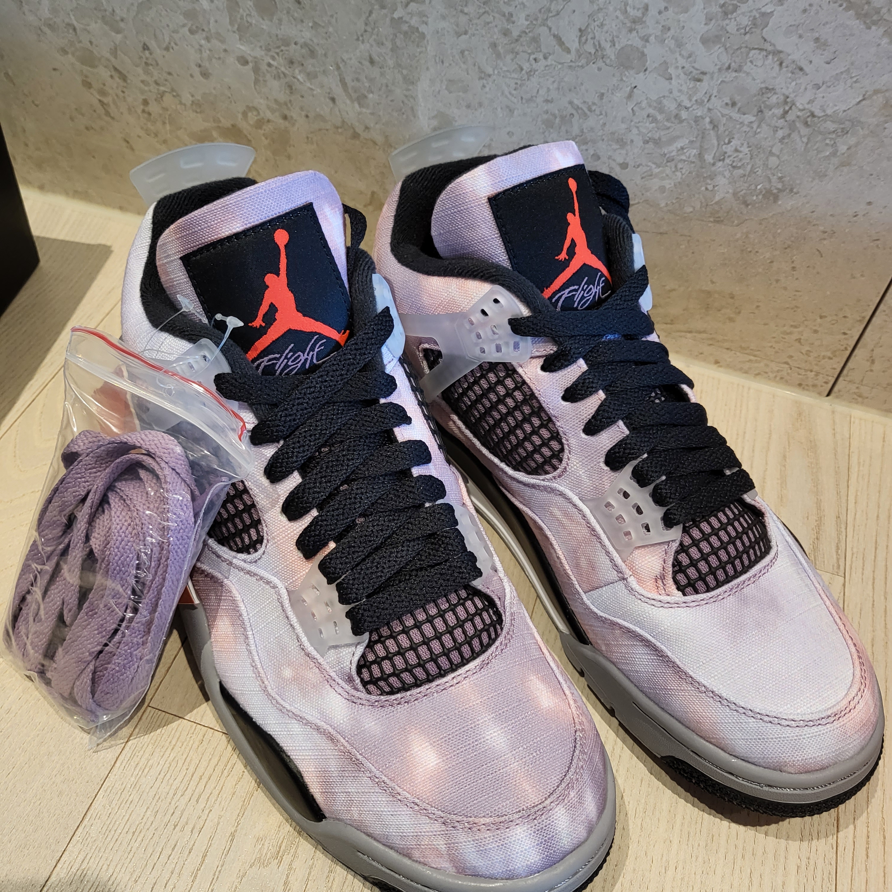 Jordan 4 Retro SE Amethyst Wave 착용 스타일 - 1