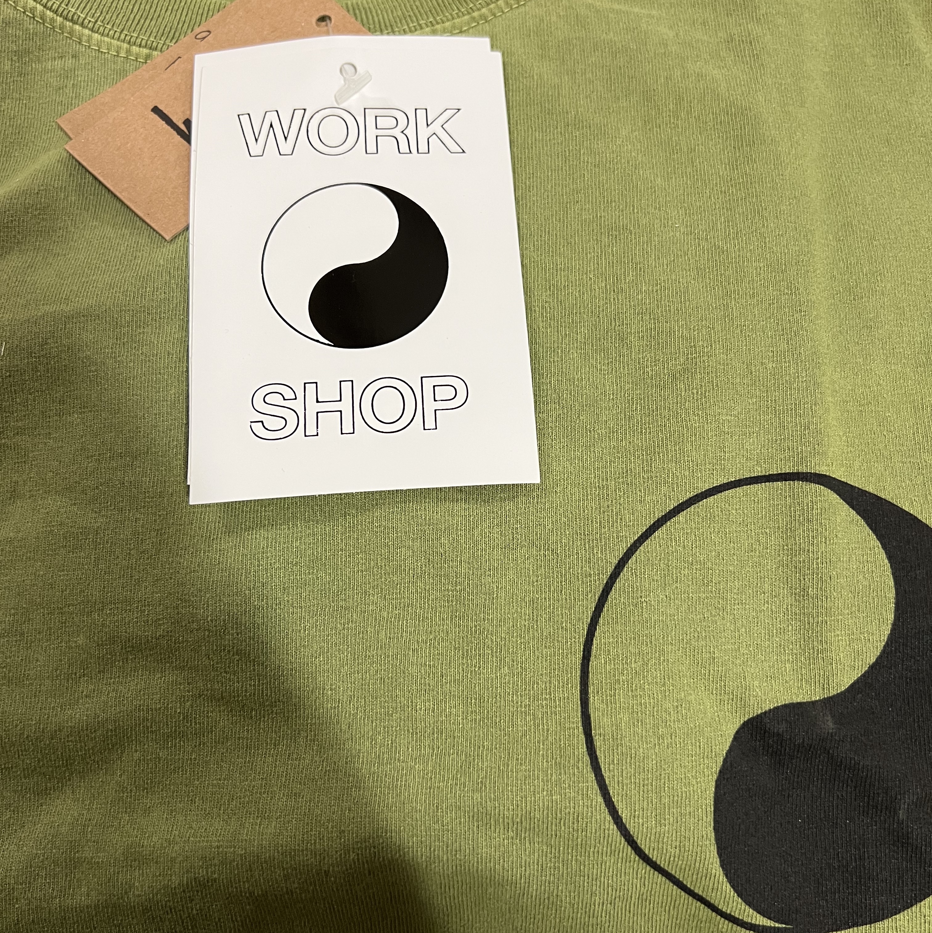 Stussy x Our Legacy Work Shop Yin Yang Pigment Dyed T-Shirt Olive 착용 스타일